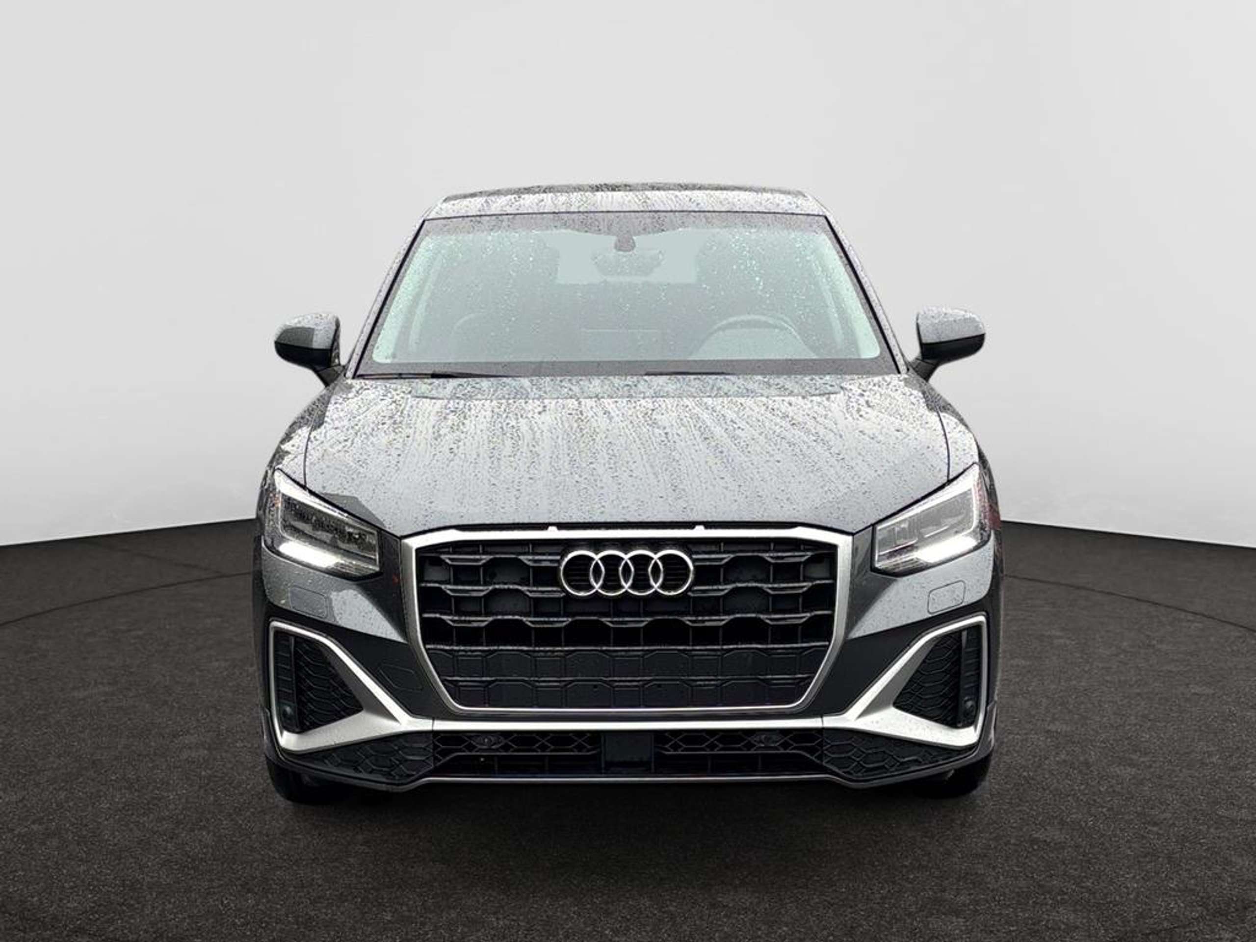 Audi - Q2