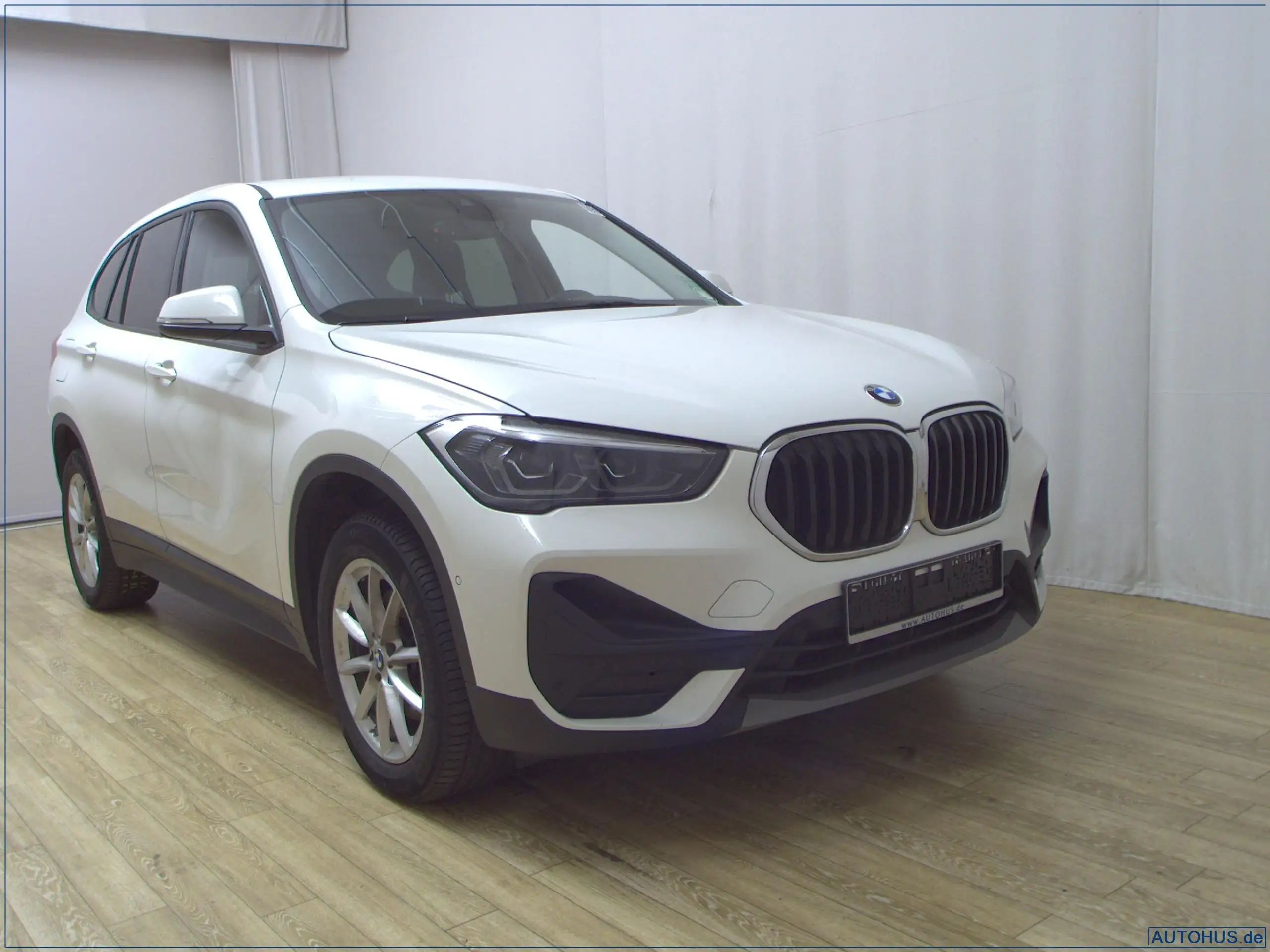 BMW - X1