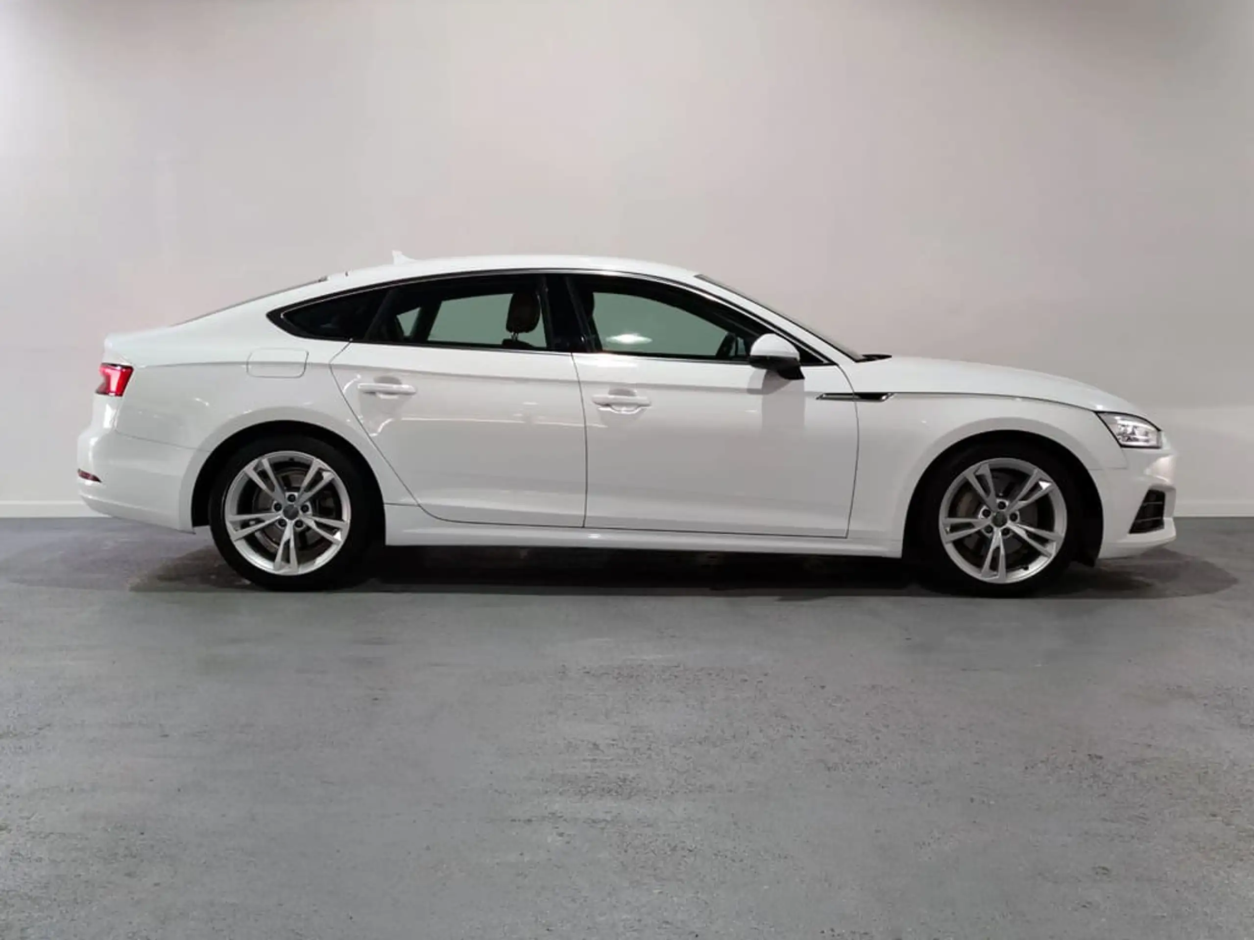 Audi - A5