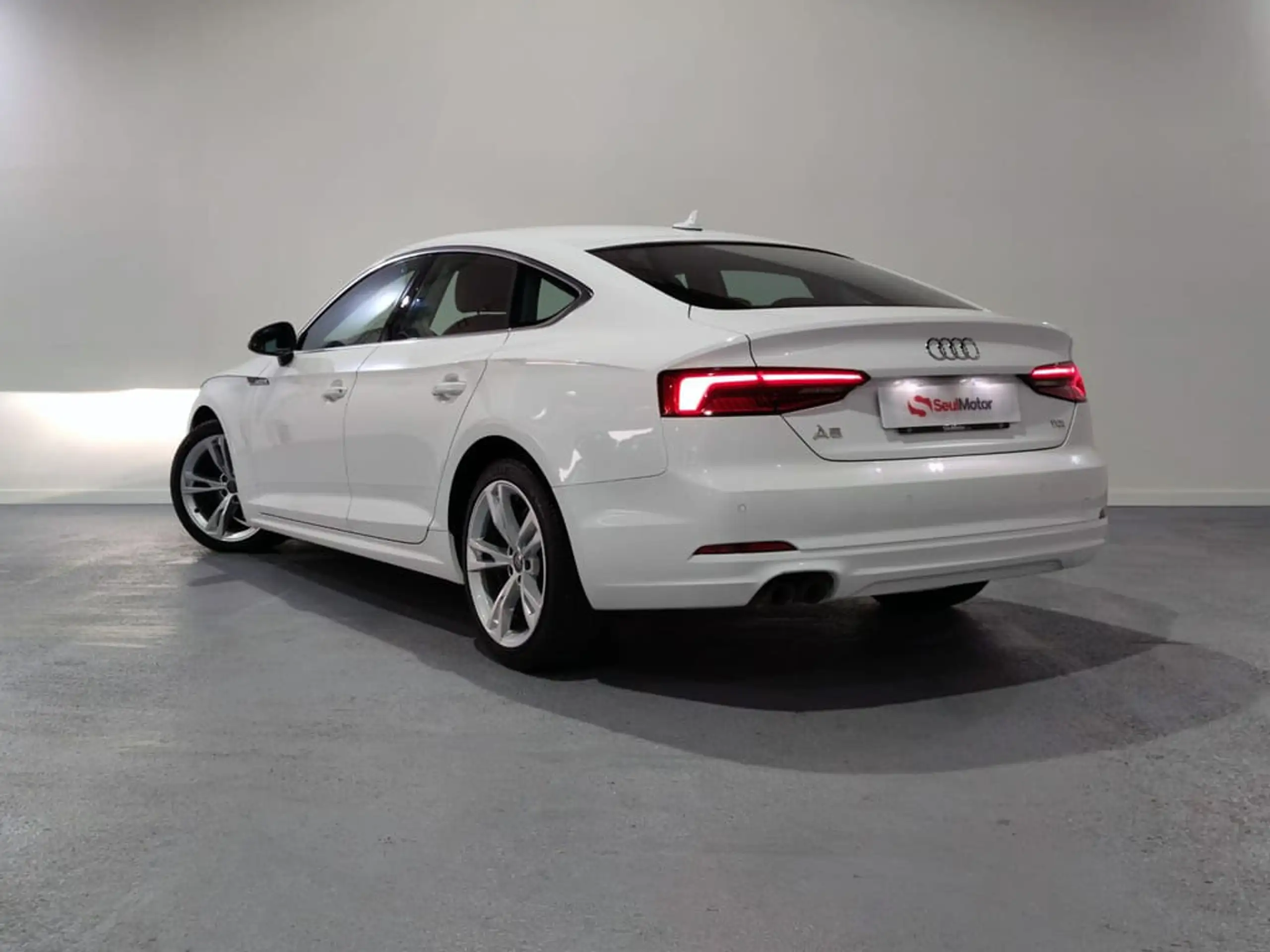 Audi - A5