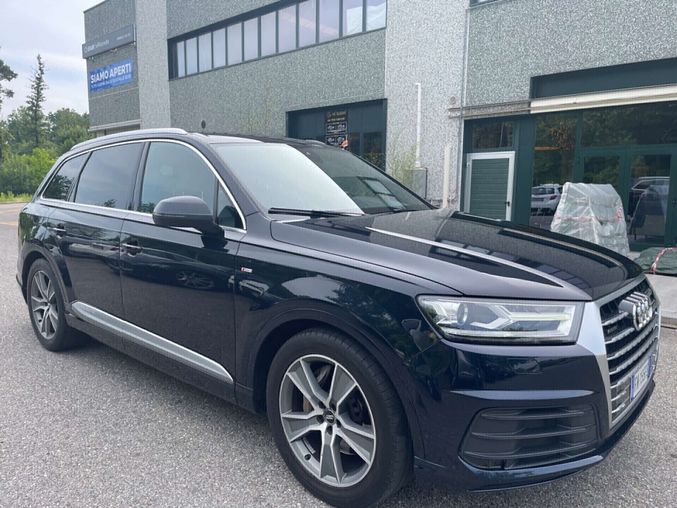 Audi - Q7