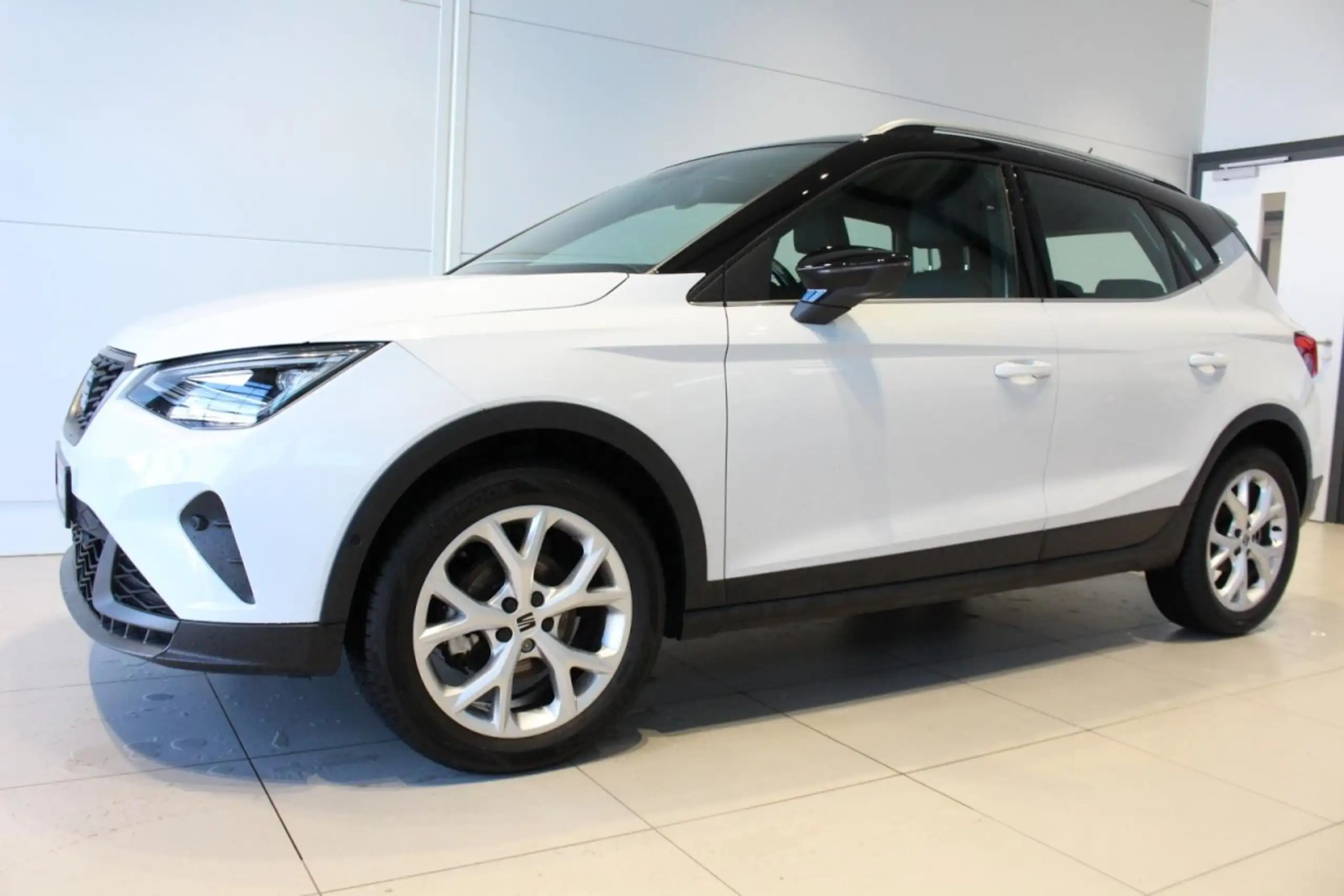 SEAT Arona 2023