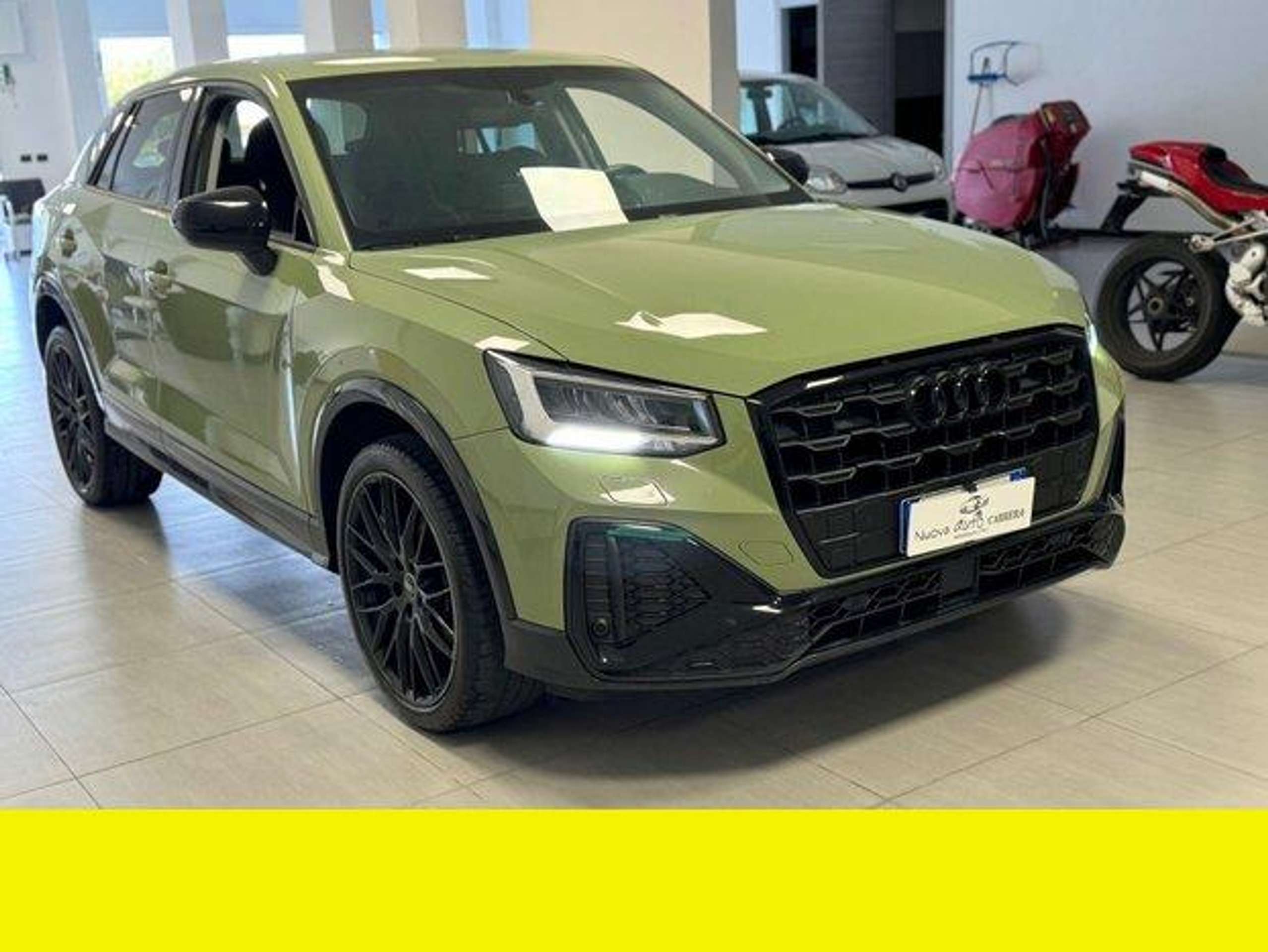 Audi - Q2