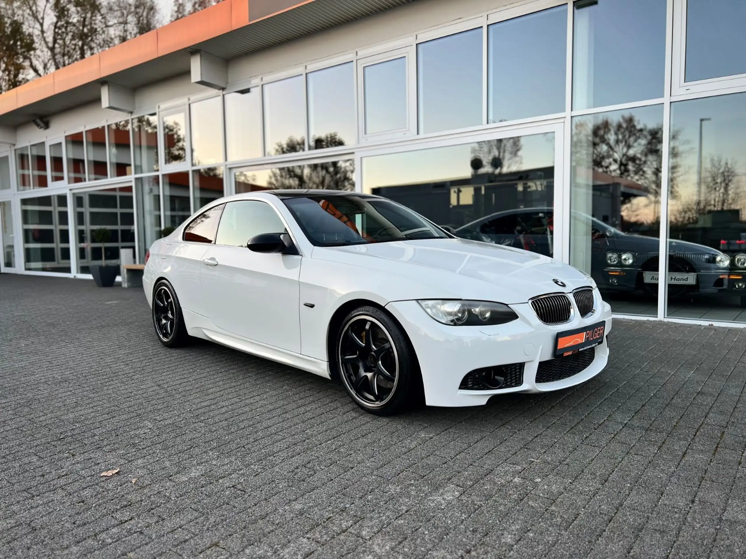 BMW - 335