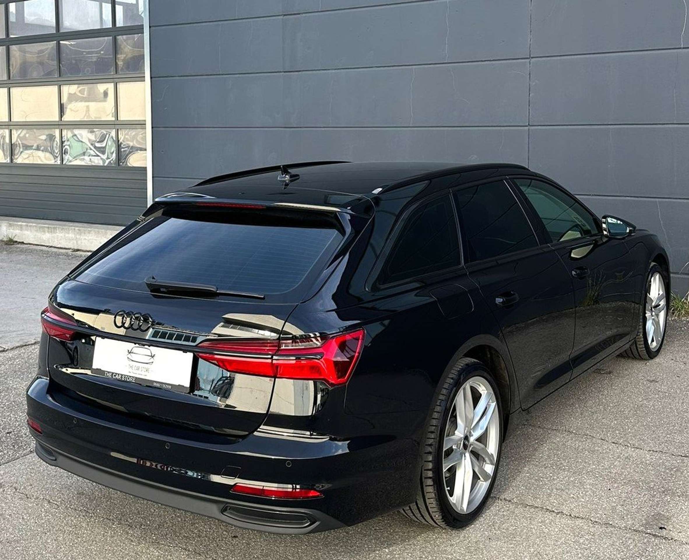 Audi - A6