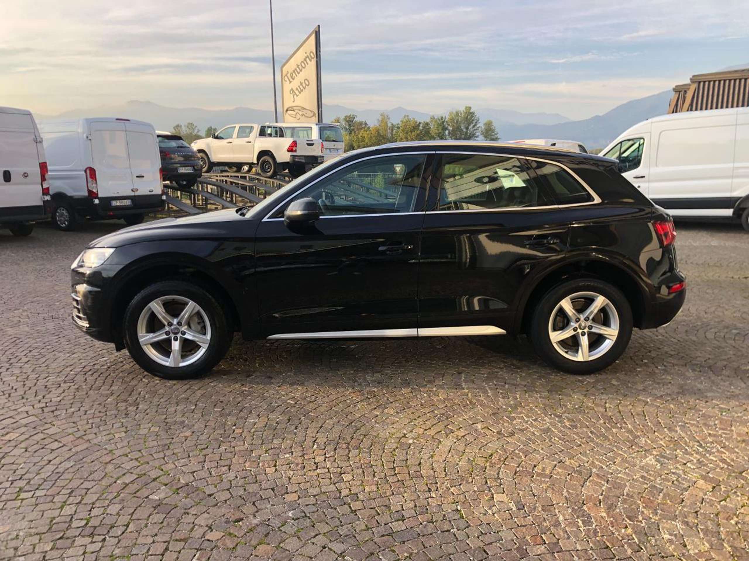 Audi - Q5