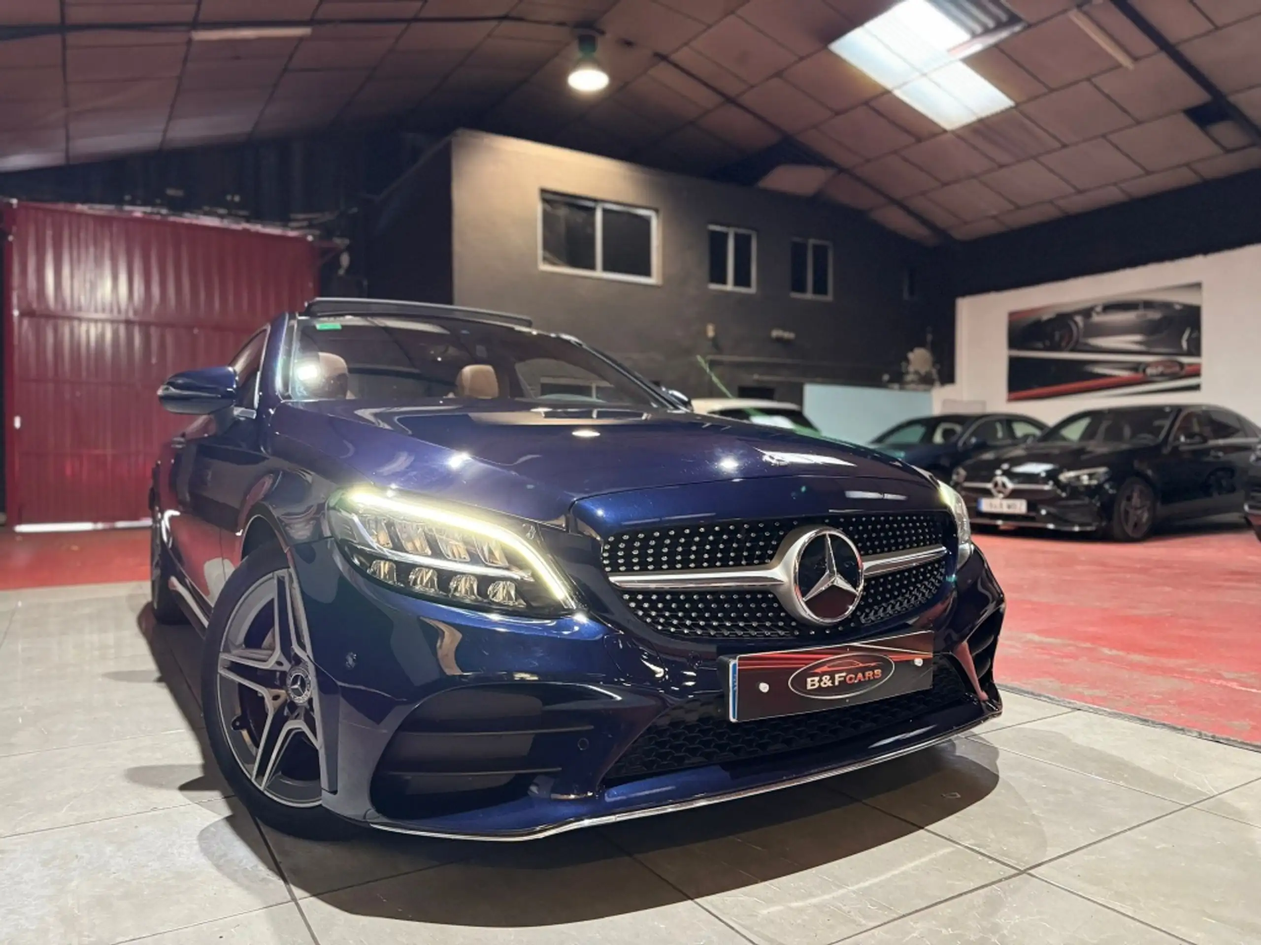 Mercedes-Benz - C 220