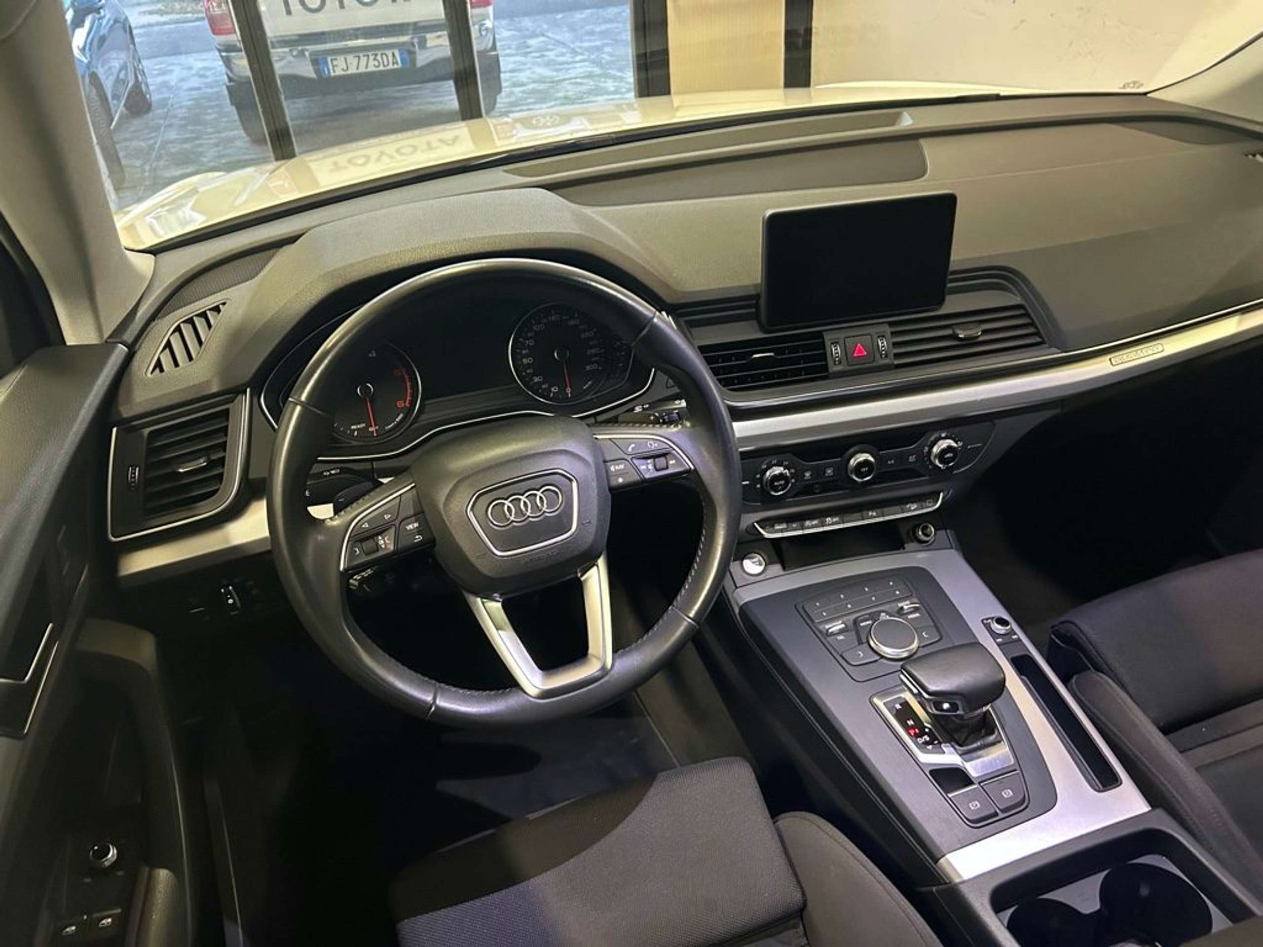 Audi - Q5