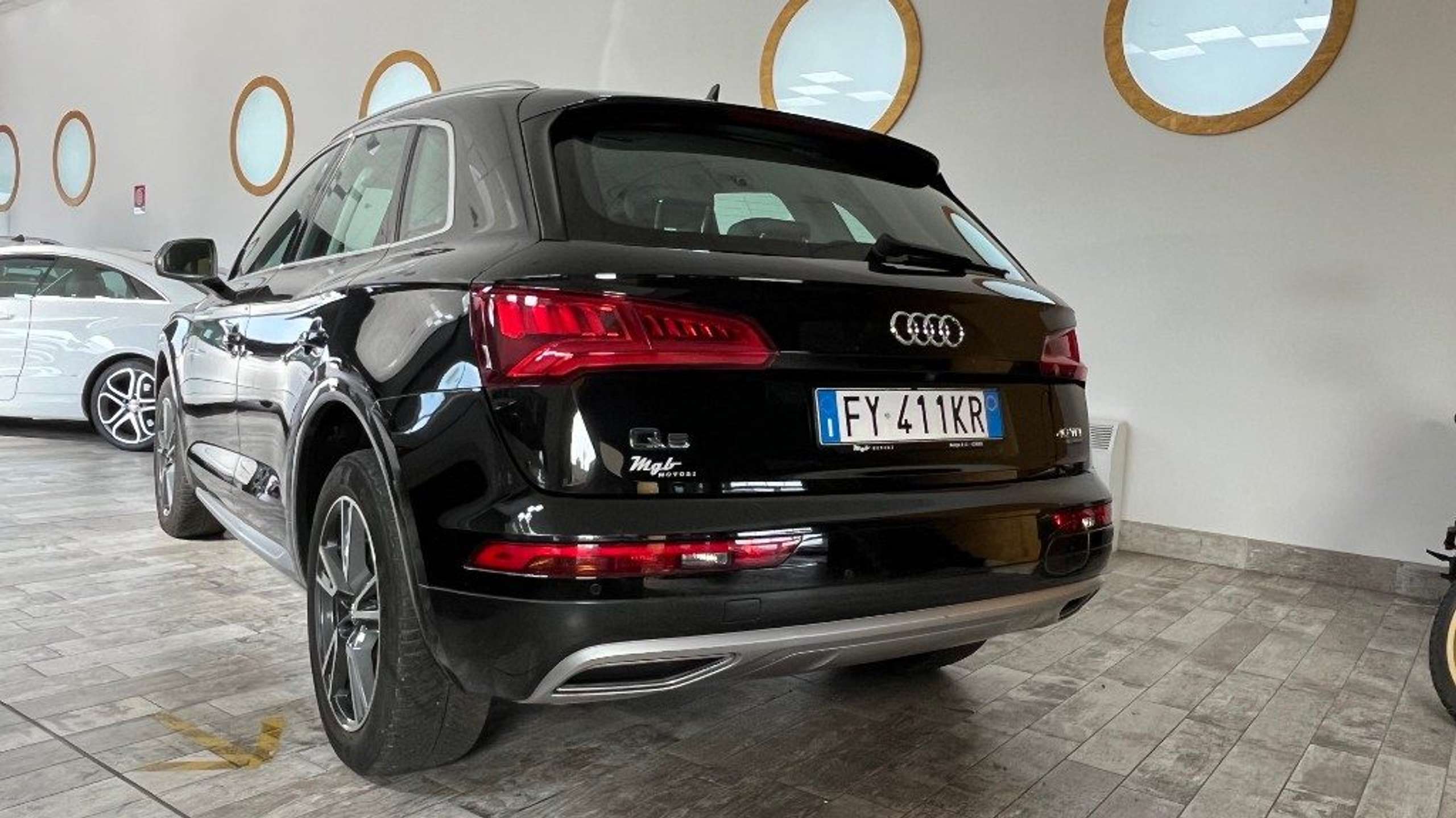 Audi - Q5