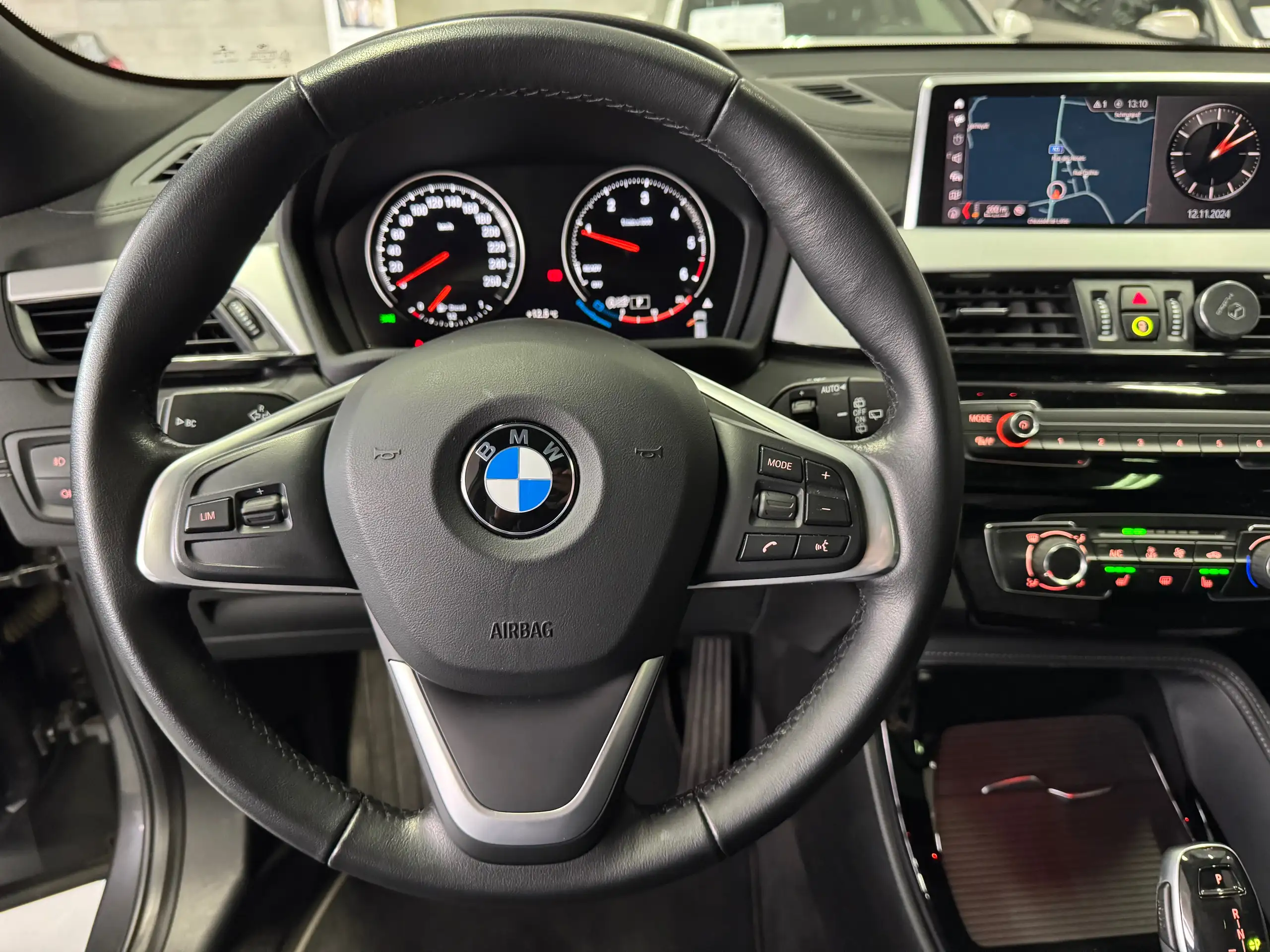 BMW - X2