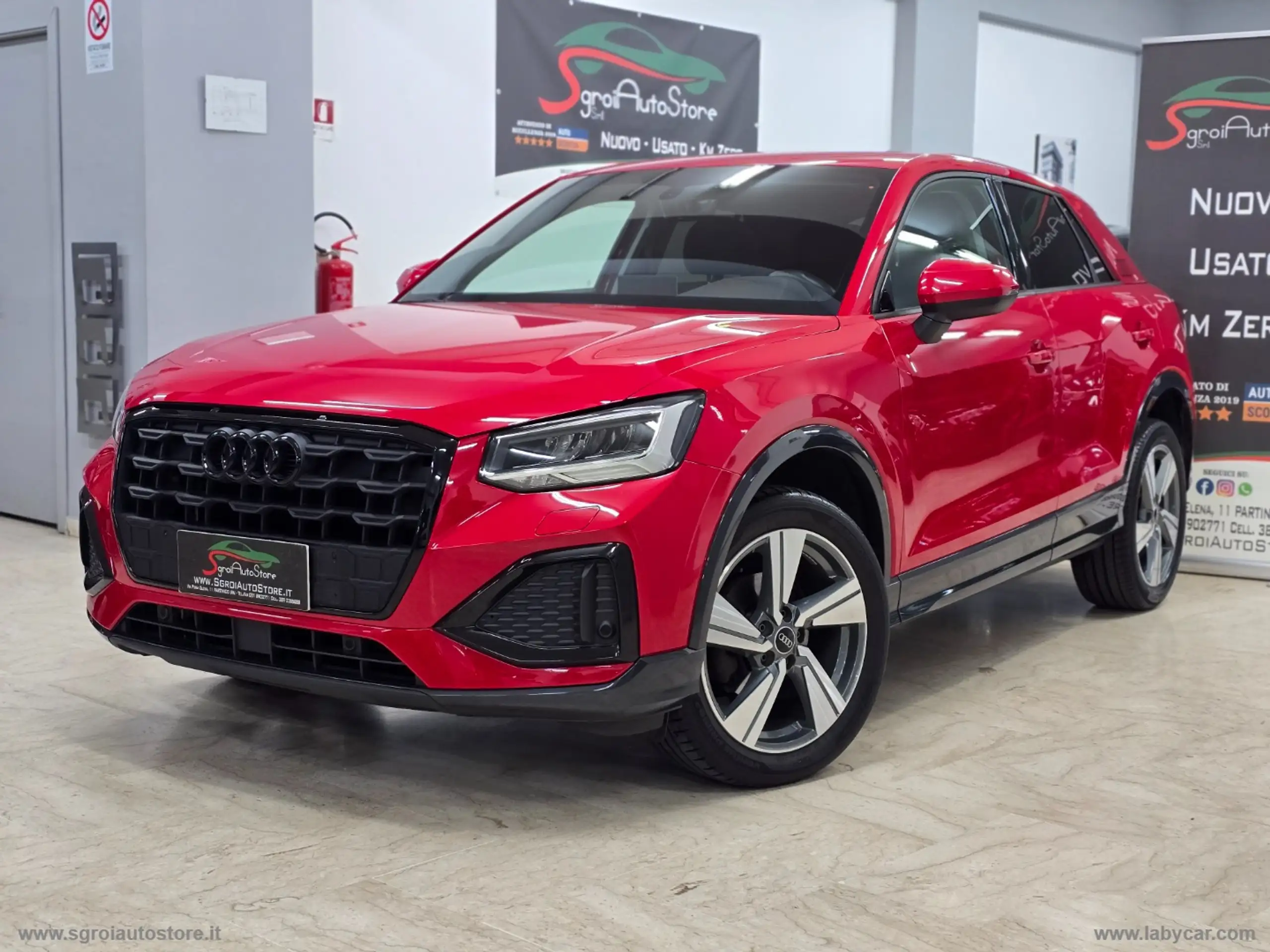 Audi - Q2