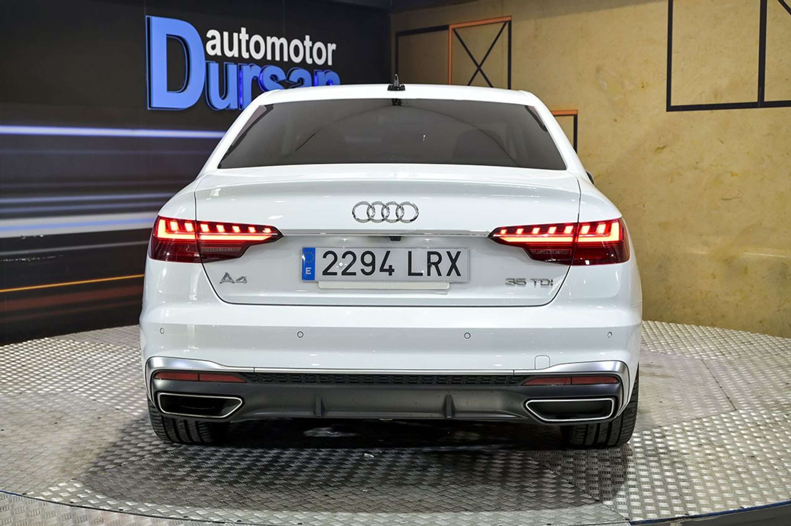 Audi - A4