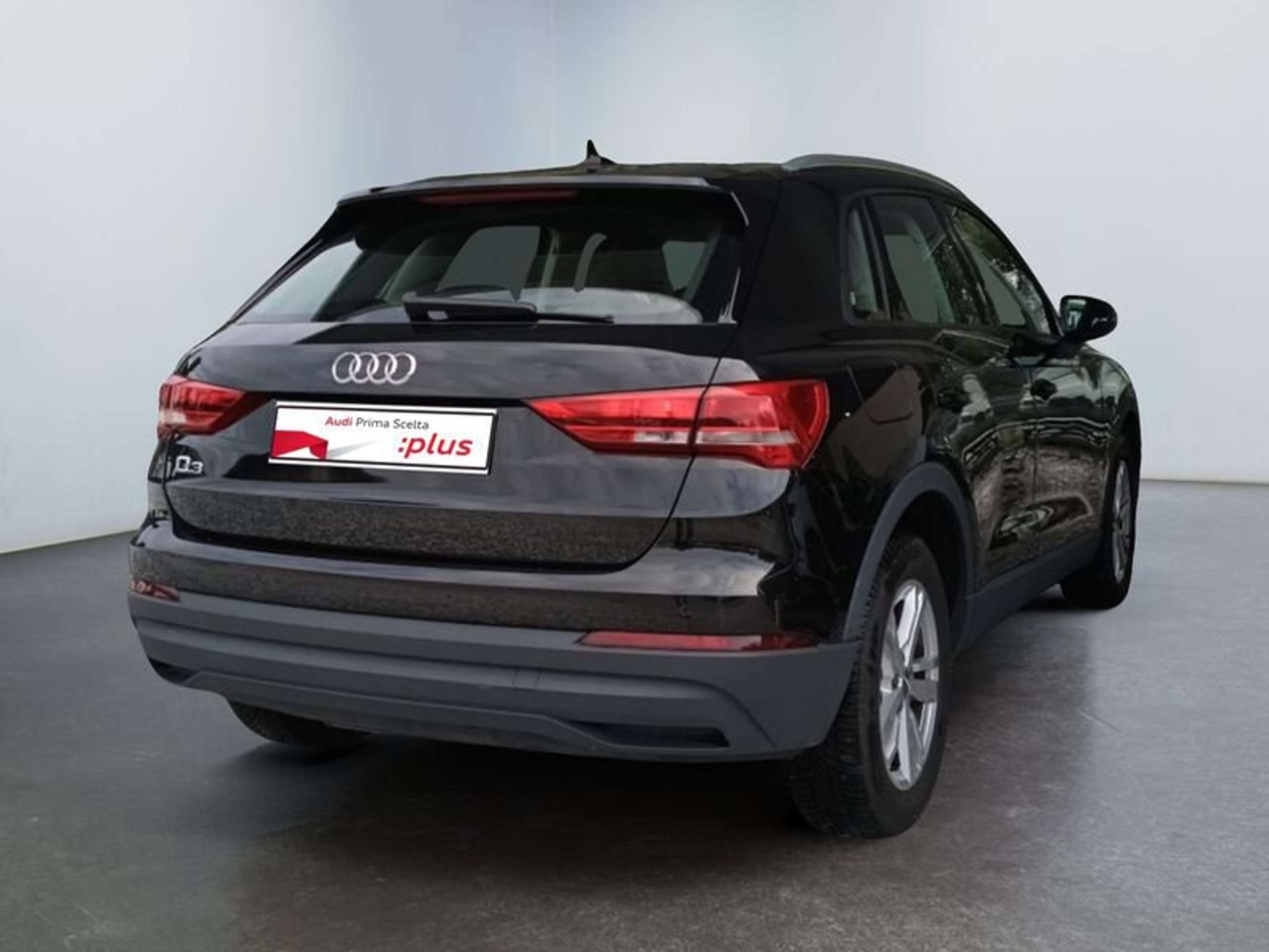 Audi - Q3