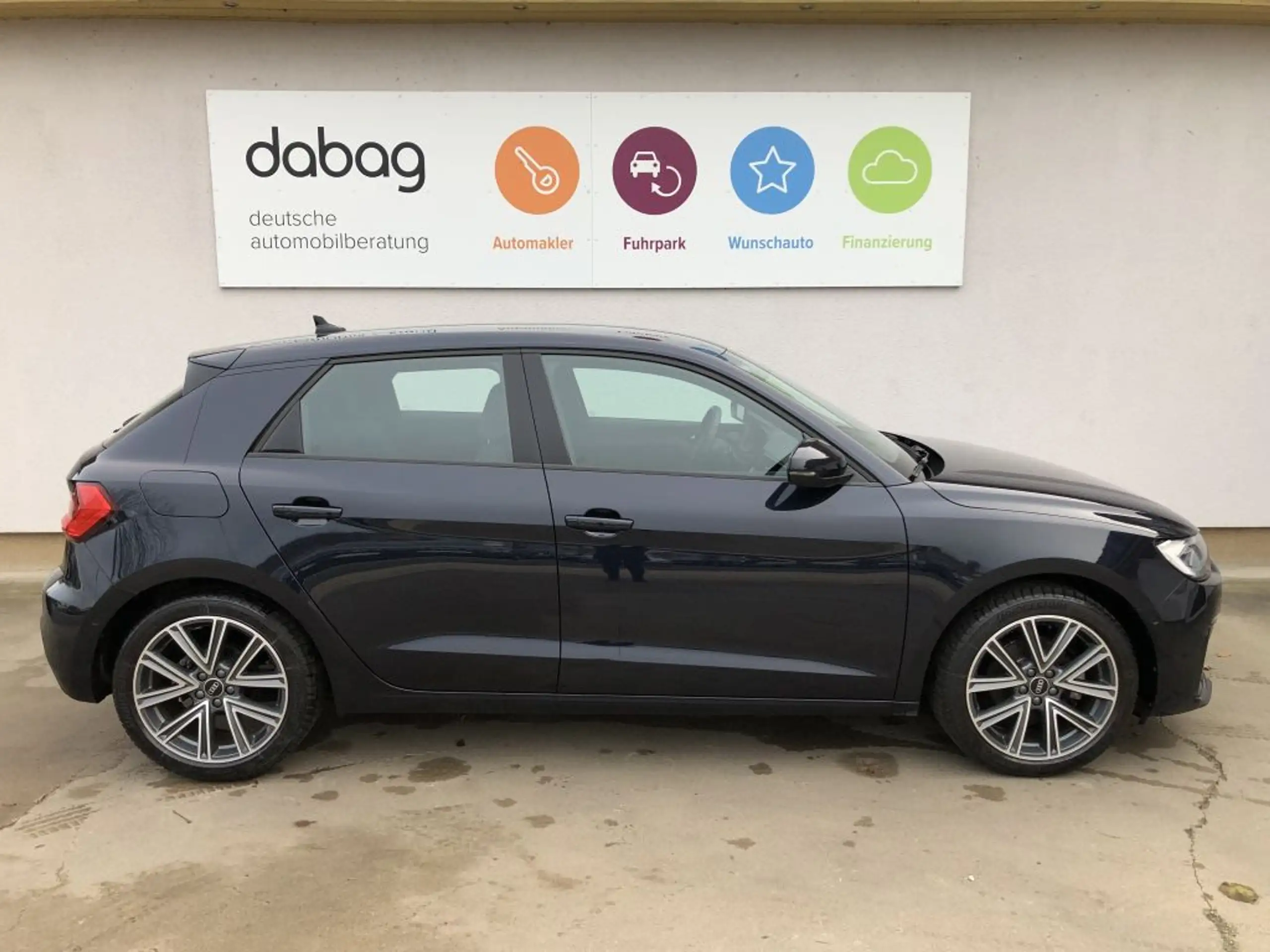 Audi - A1