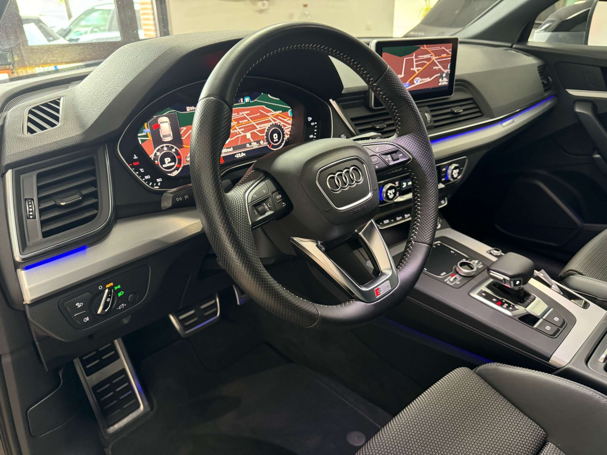 Audi - Q5