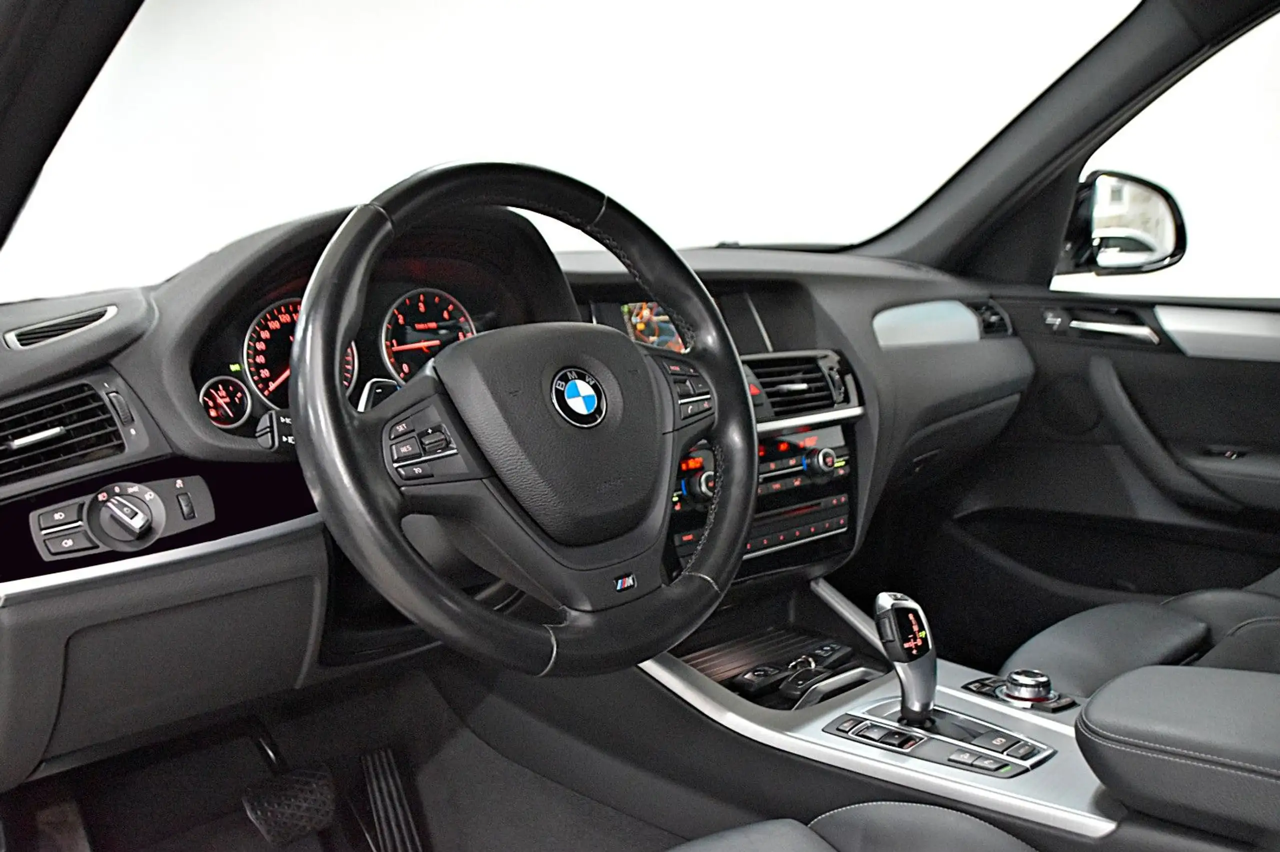 BMW - X3