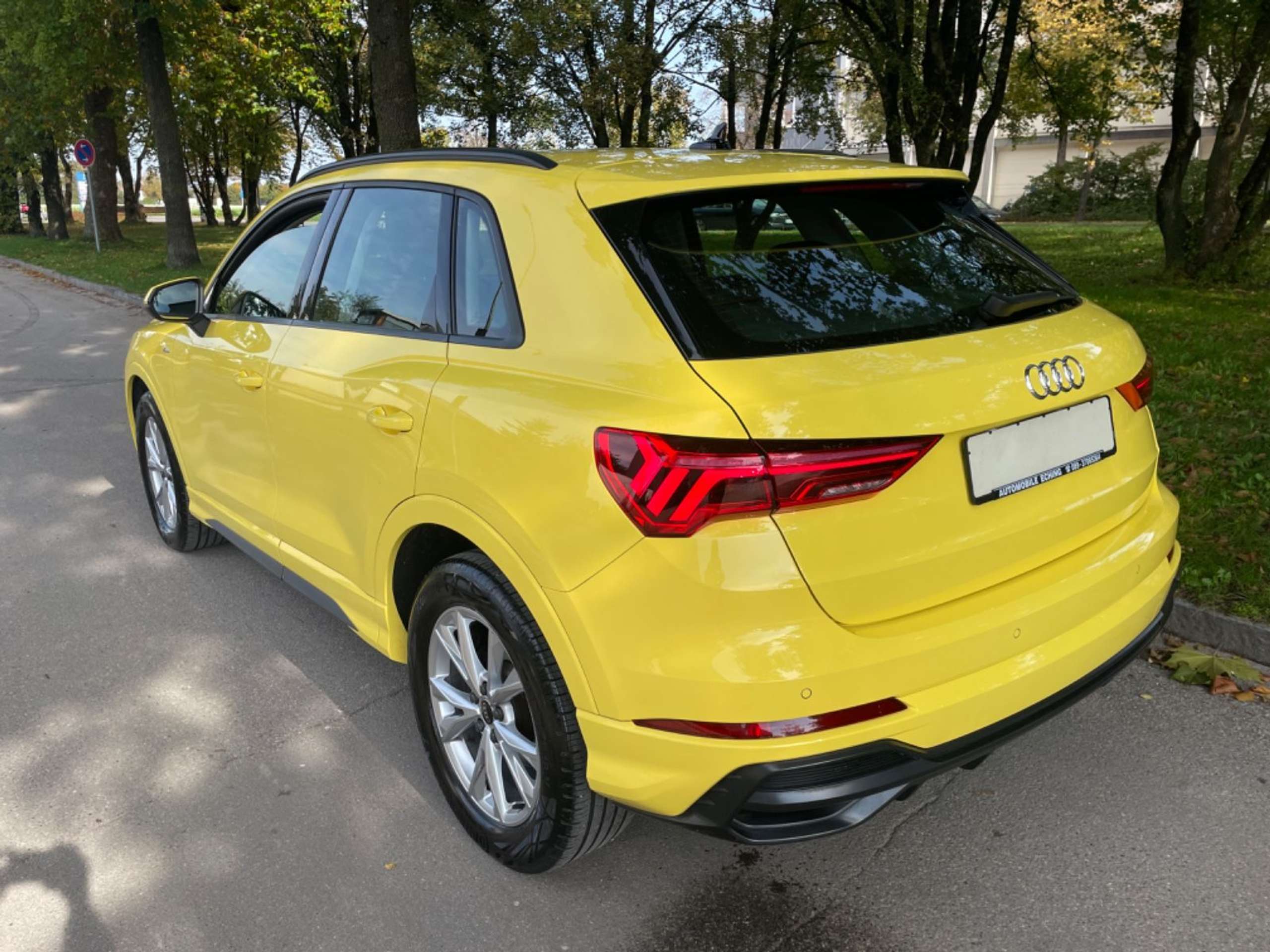 Audi - Q3