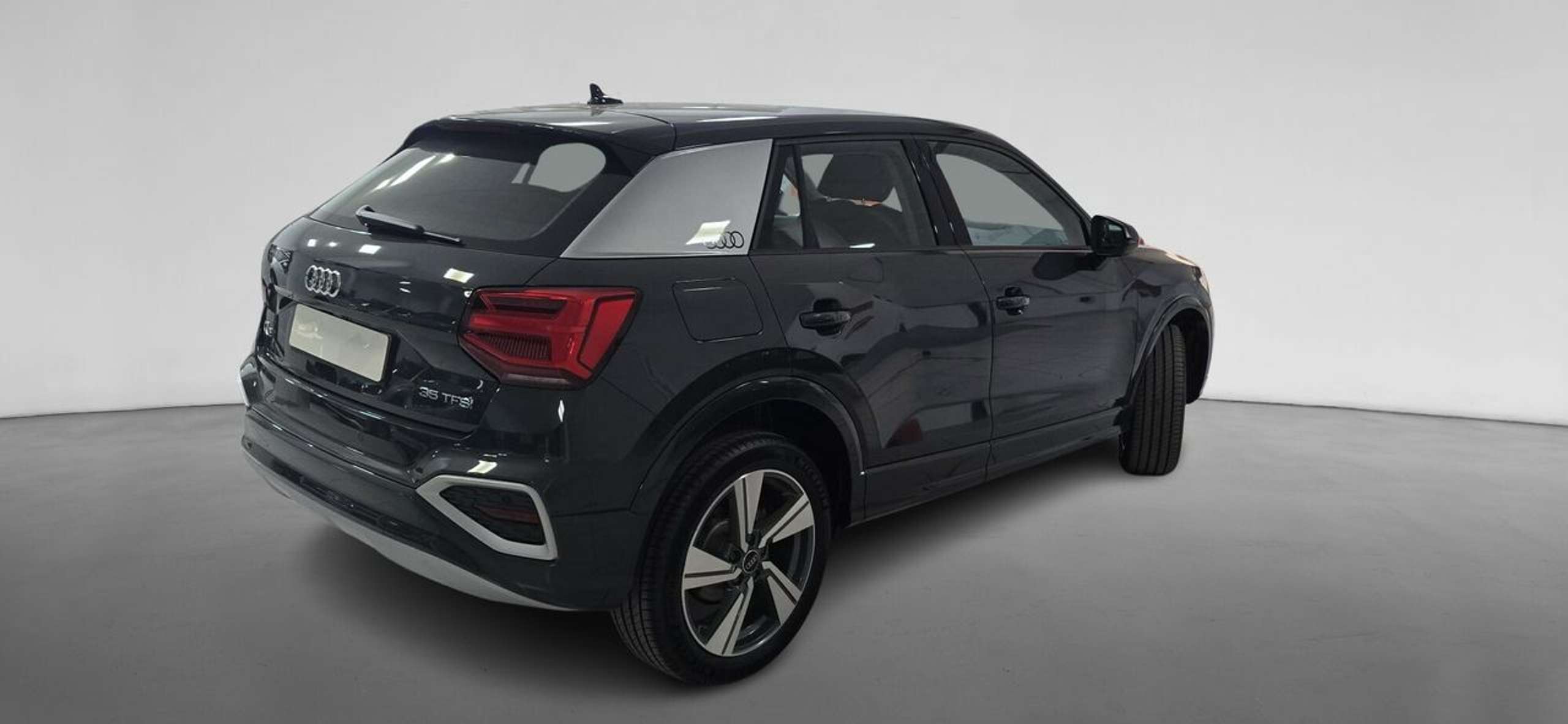 Audi - Q2