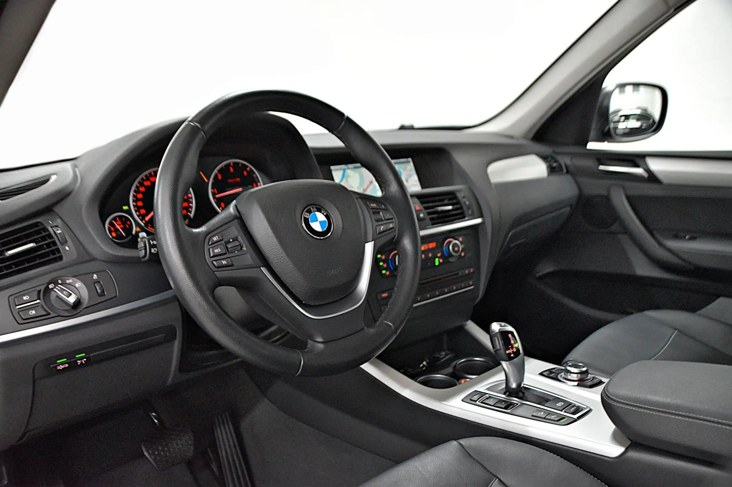 BMW - X3