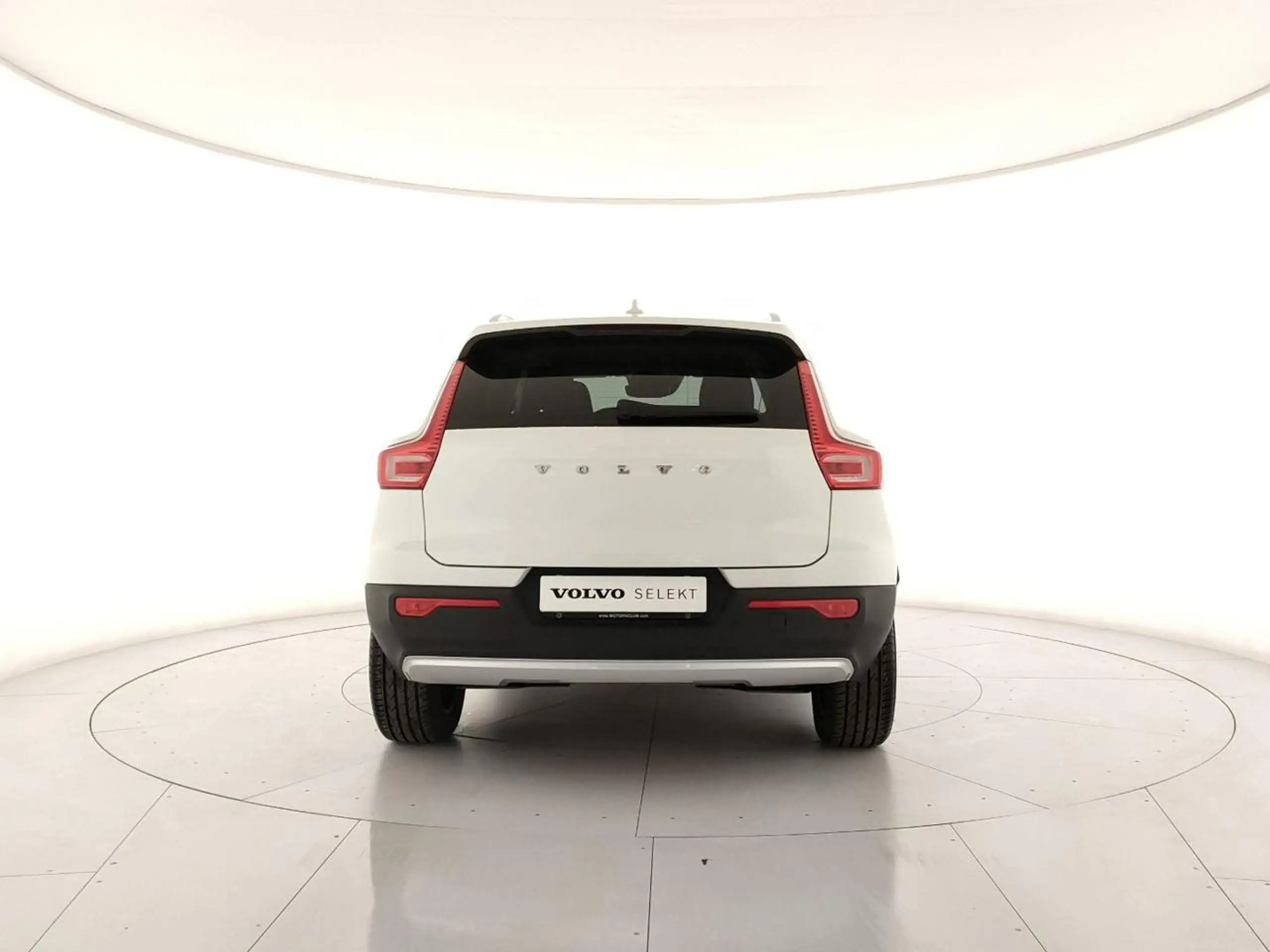 Volvo - XC40