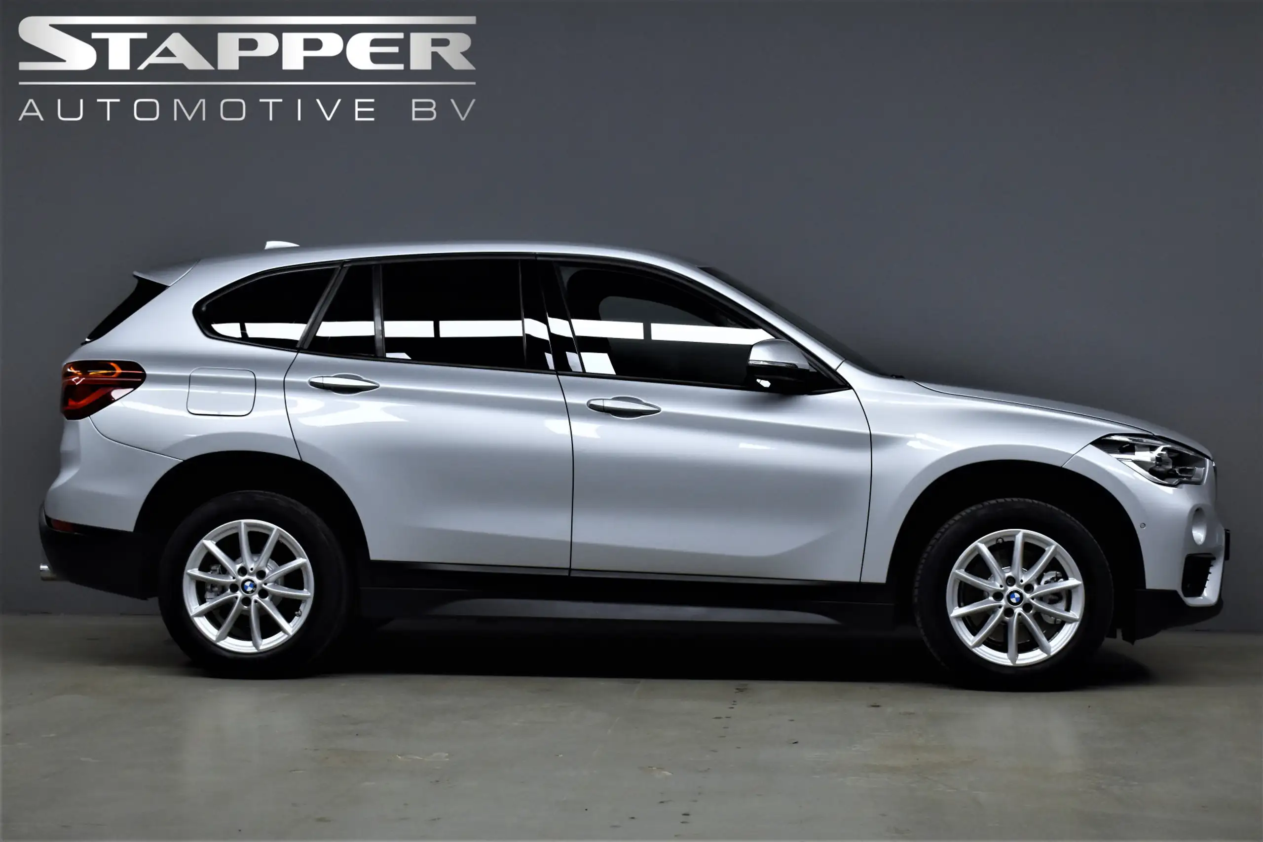 BMW - X1