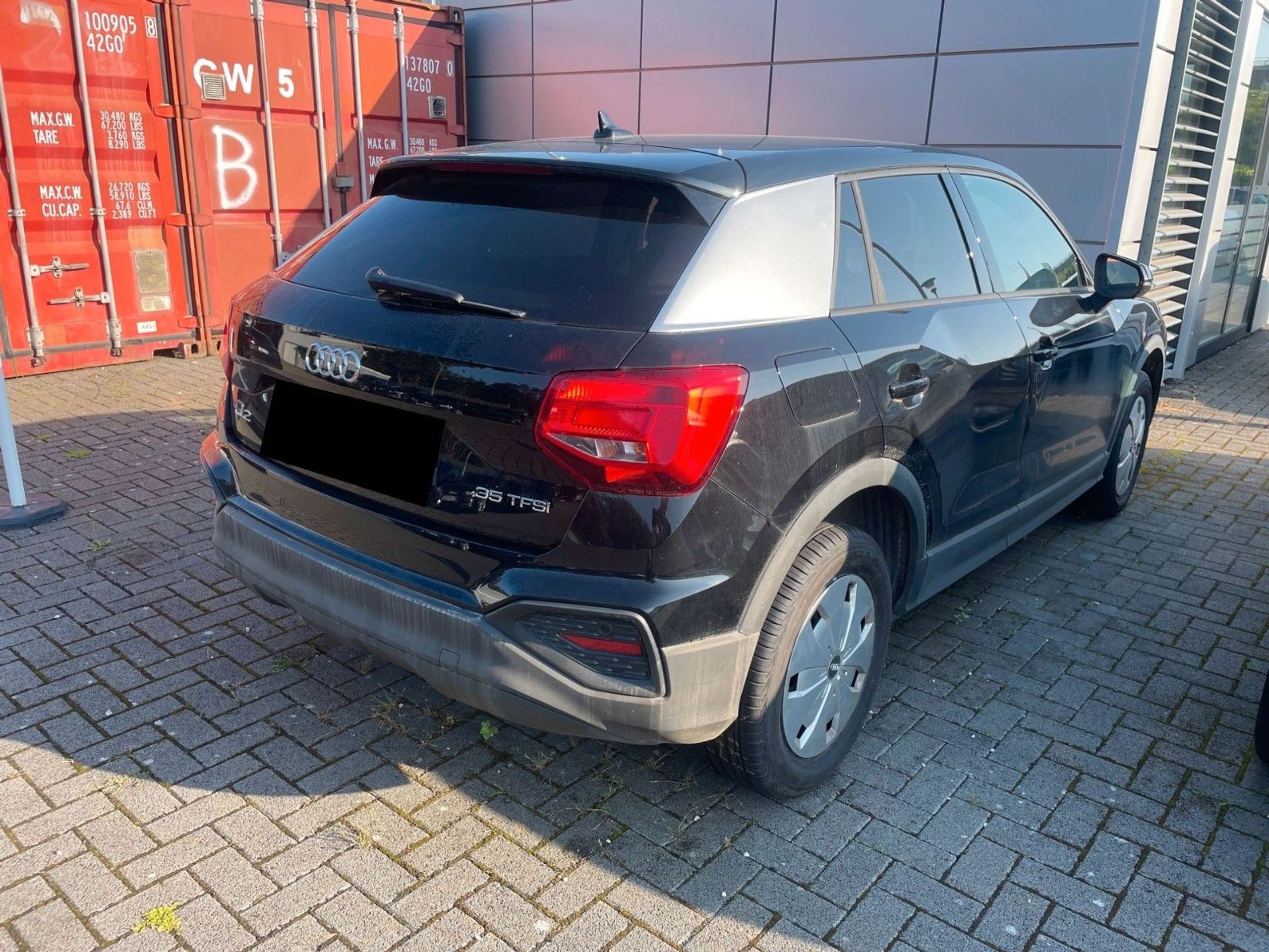 Audi - Q2