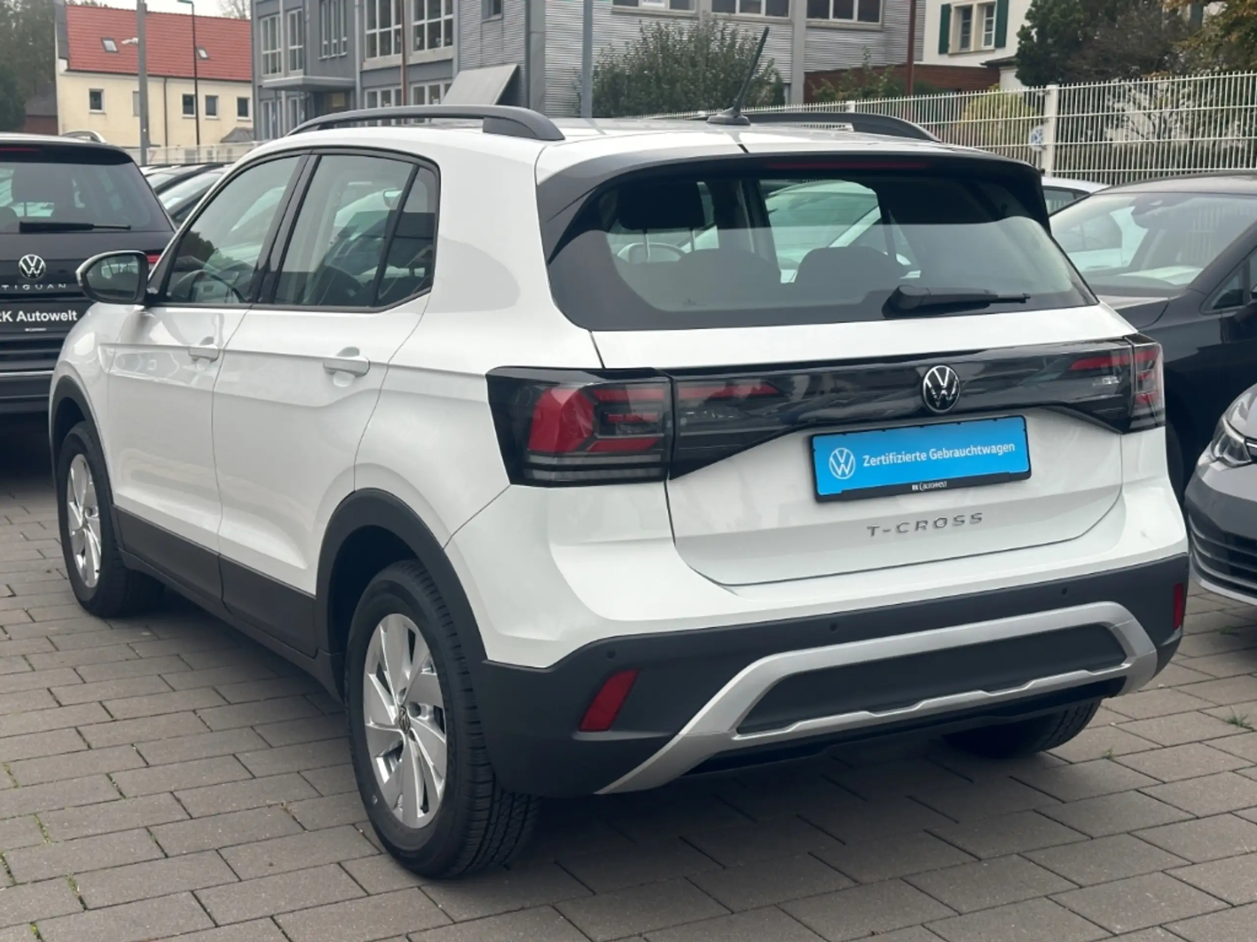 Volkswagen - T-Cross