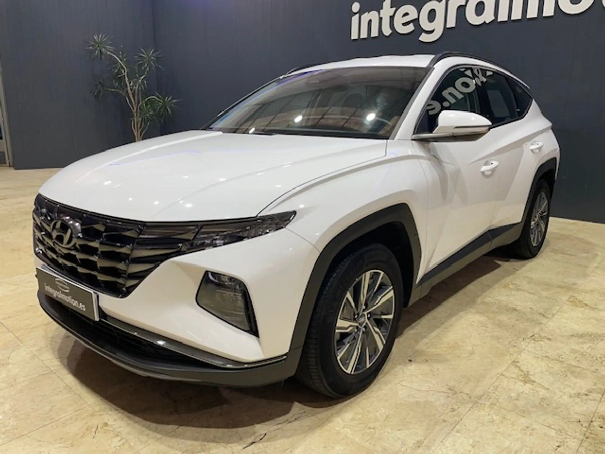 Hyundai - TUCSON