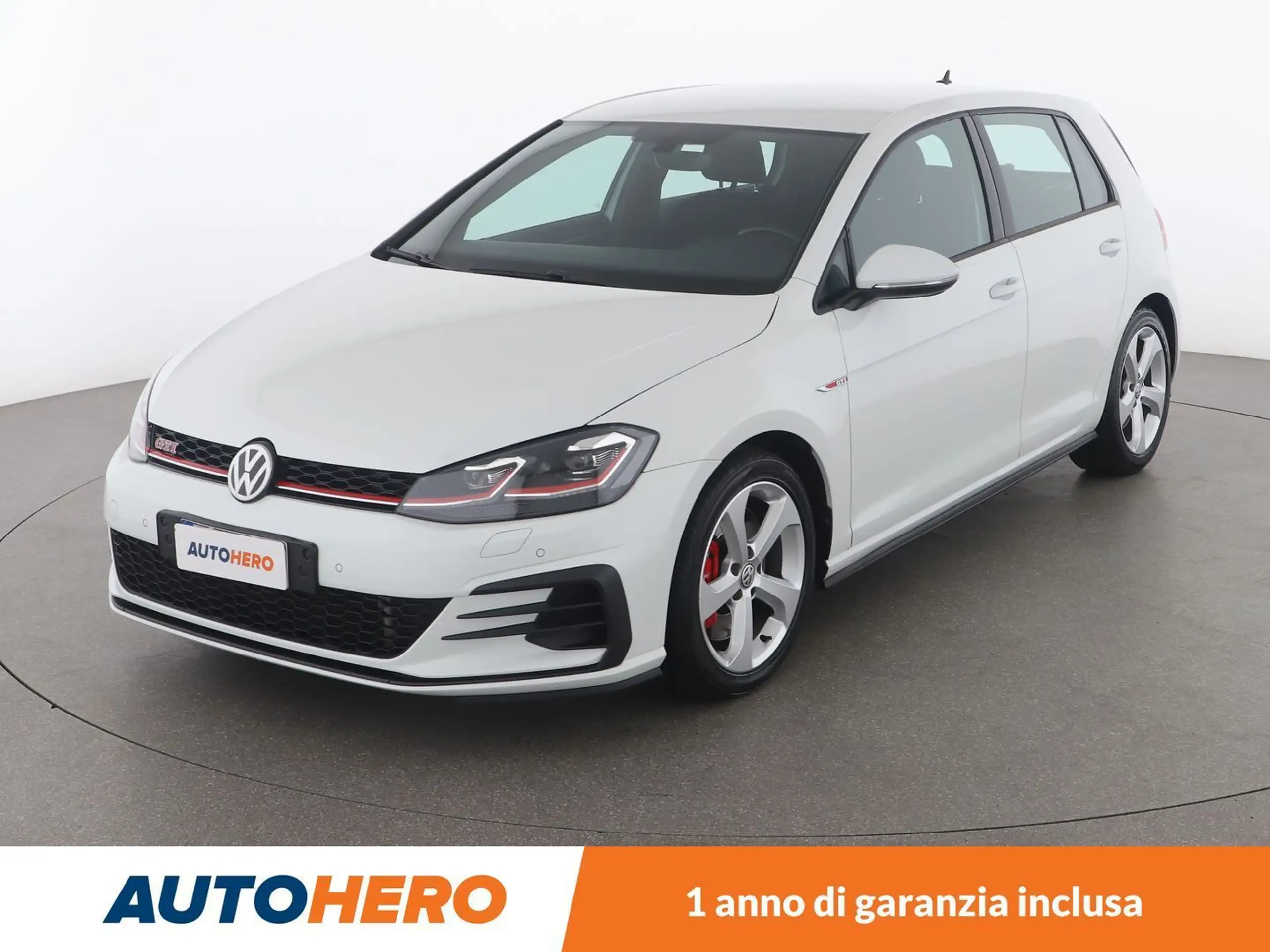 Volkswagen - Golf GTI