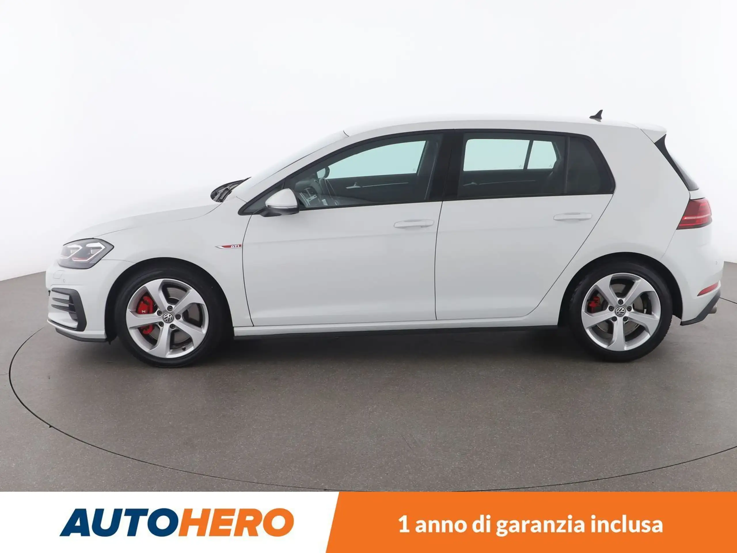 Volkswagen - Golf GTI