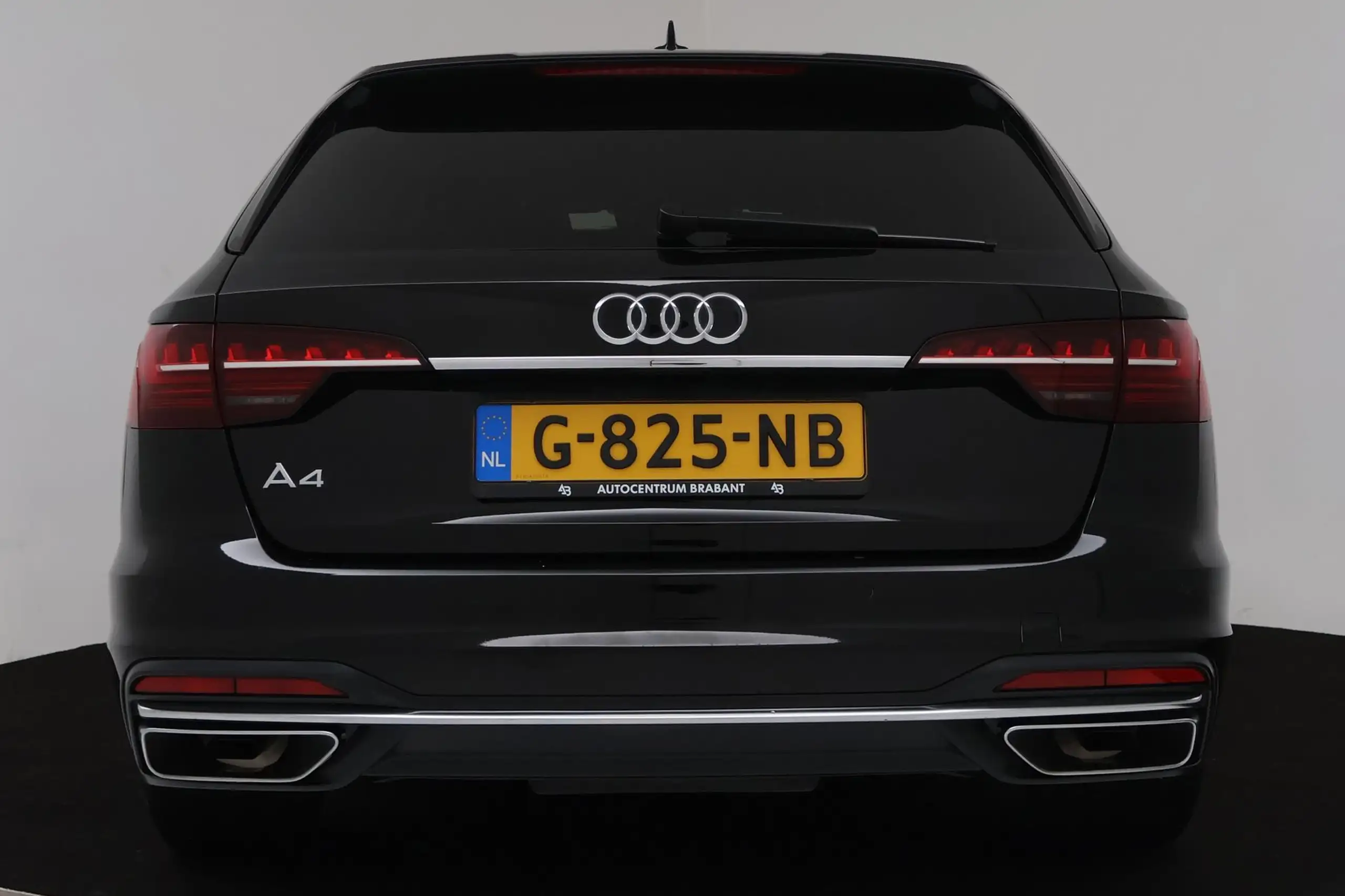 Audi - A4