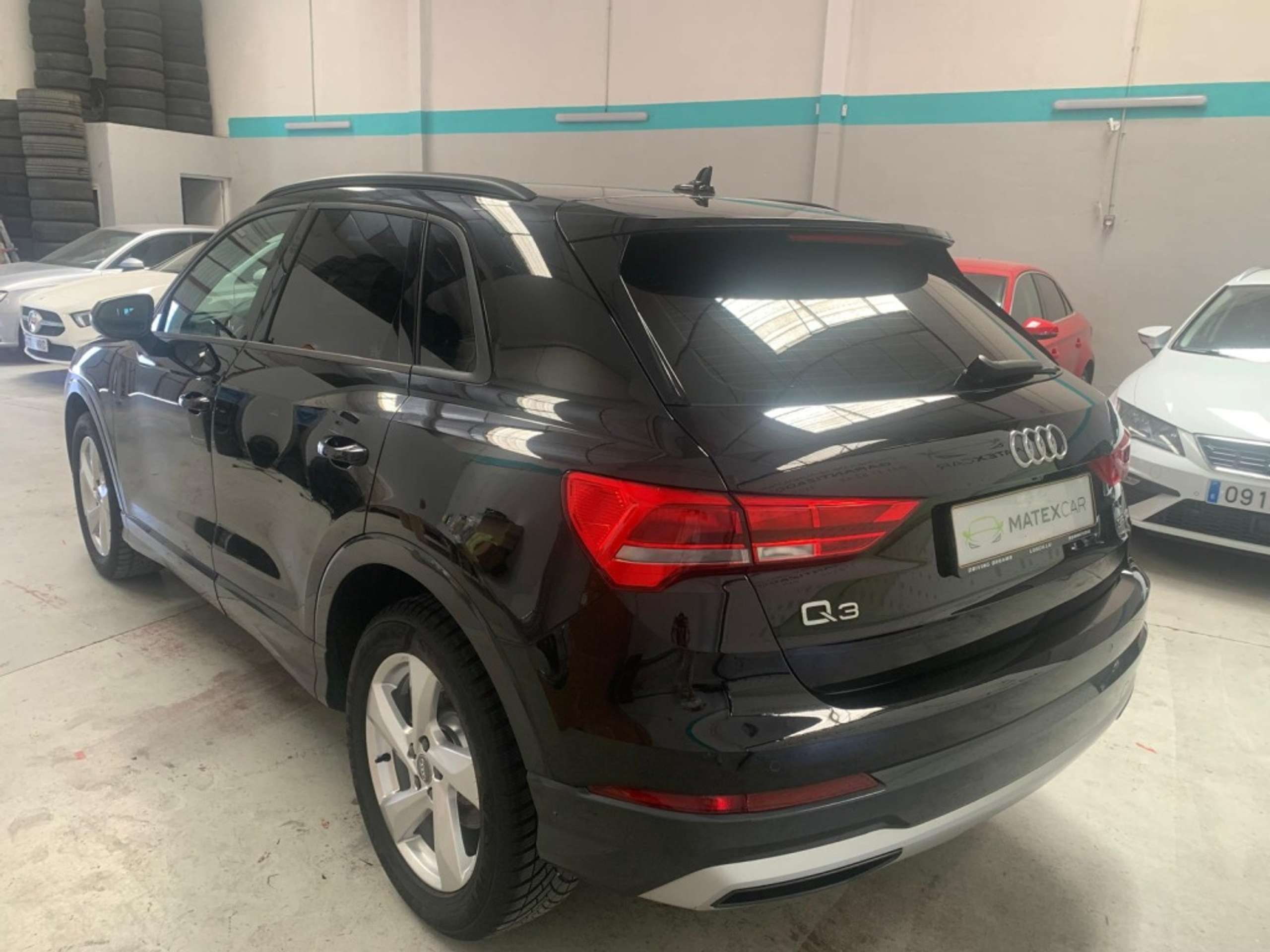 Audi - Q3