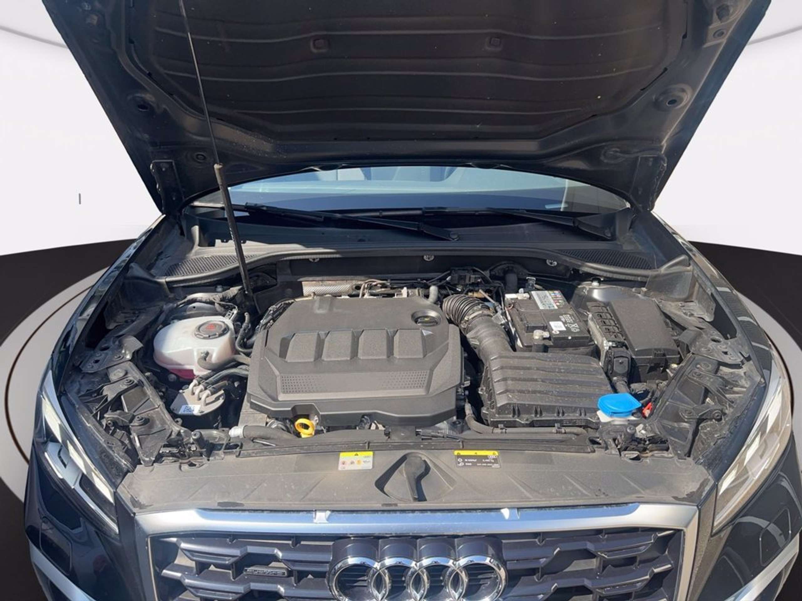 Audi - Q2