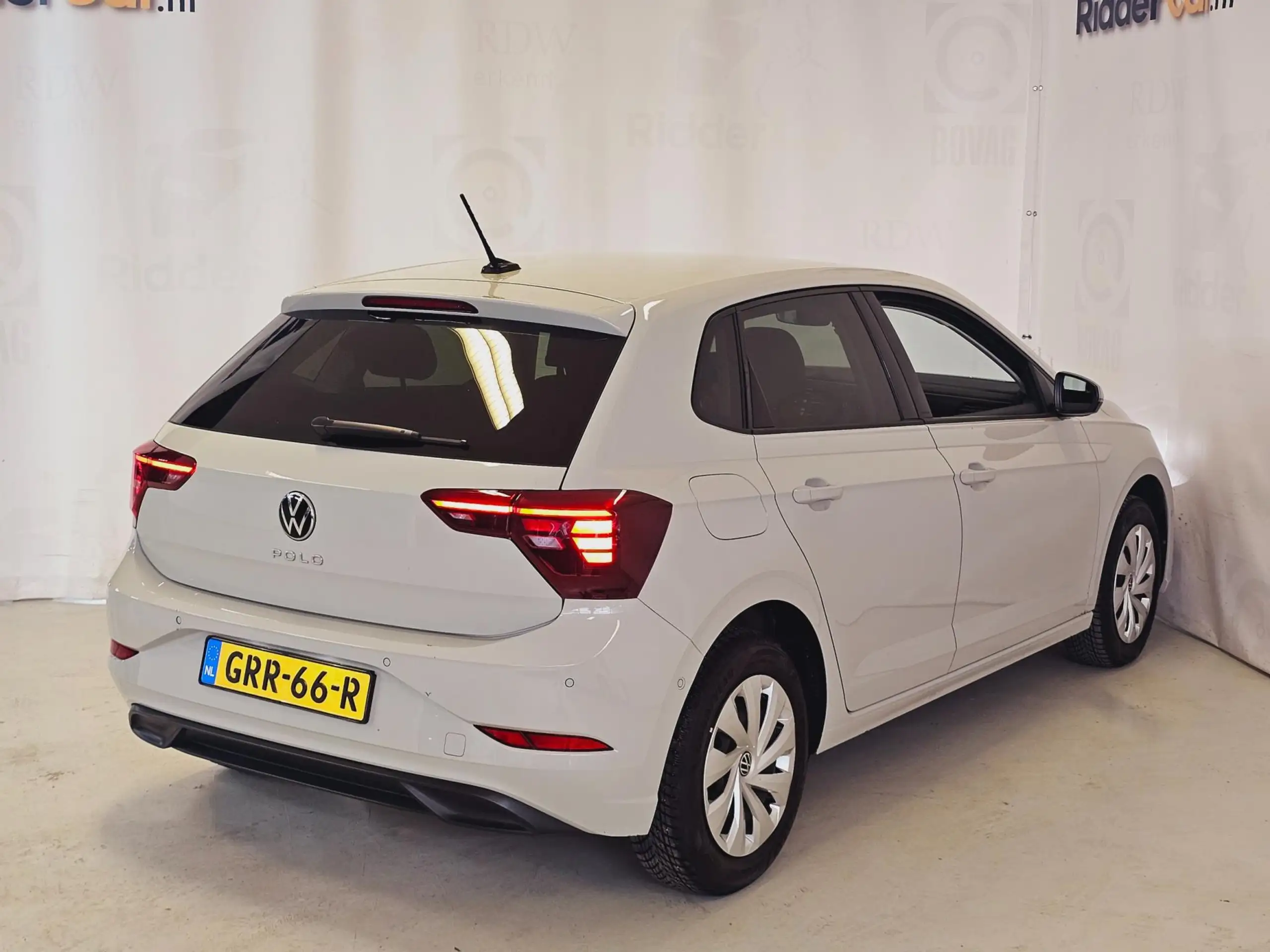 Volkswagen - Polo