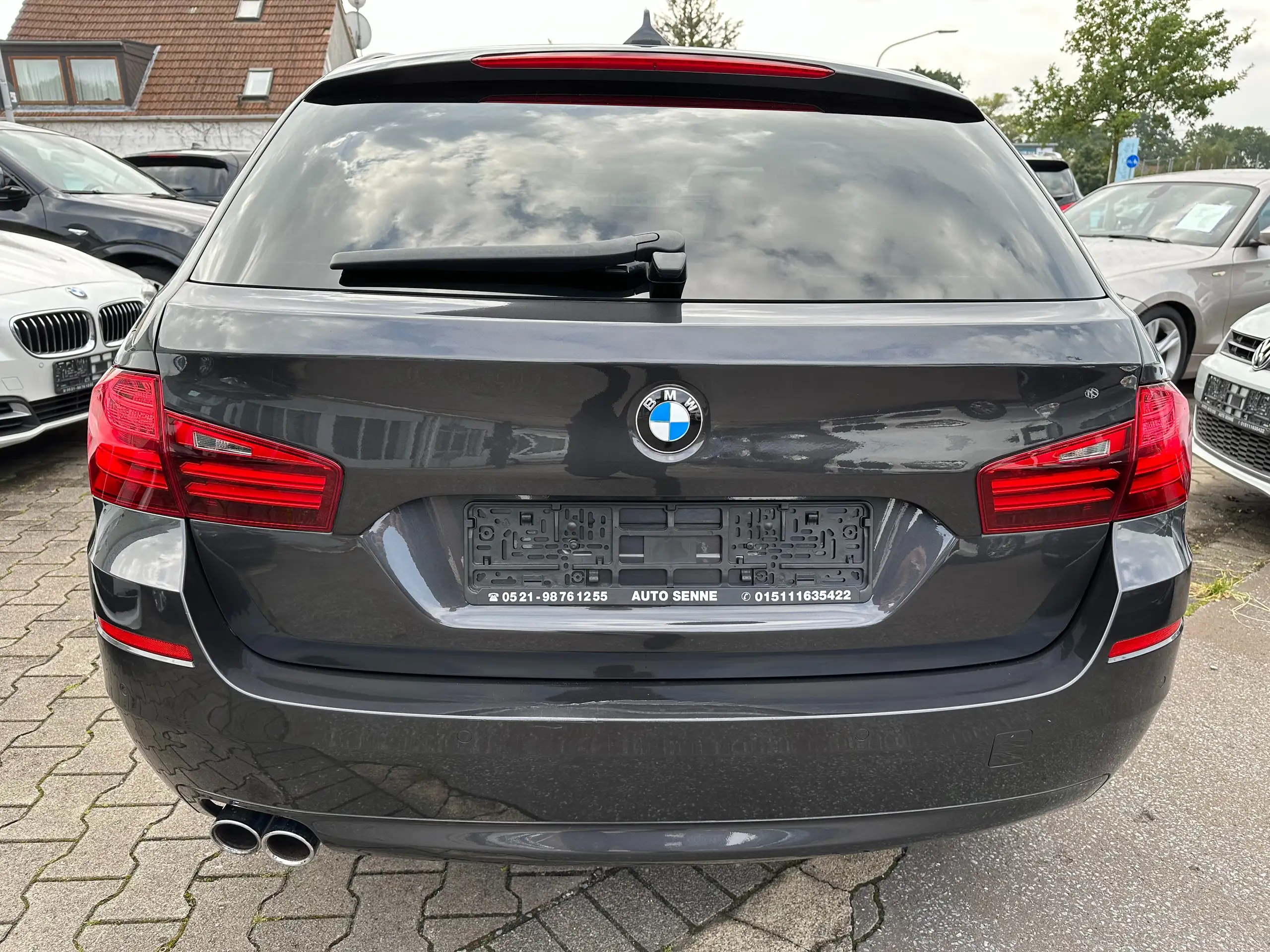 BMW - 525