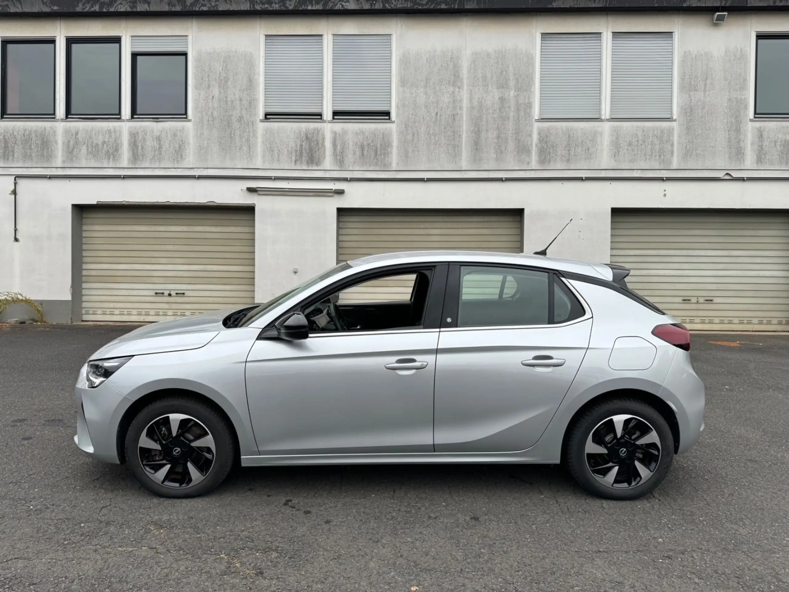 Opel - Corsa