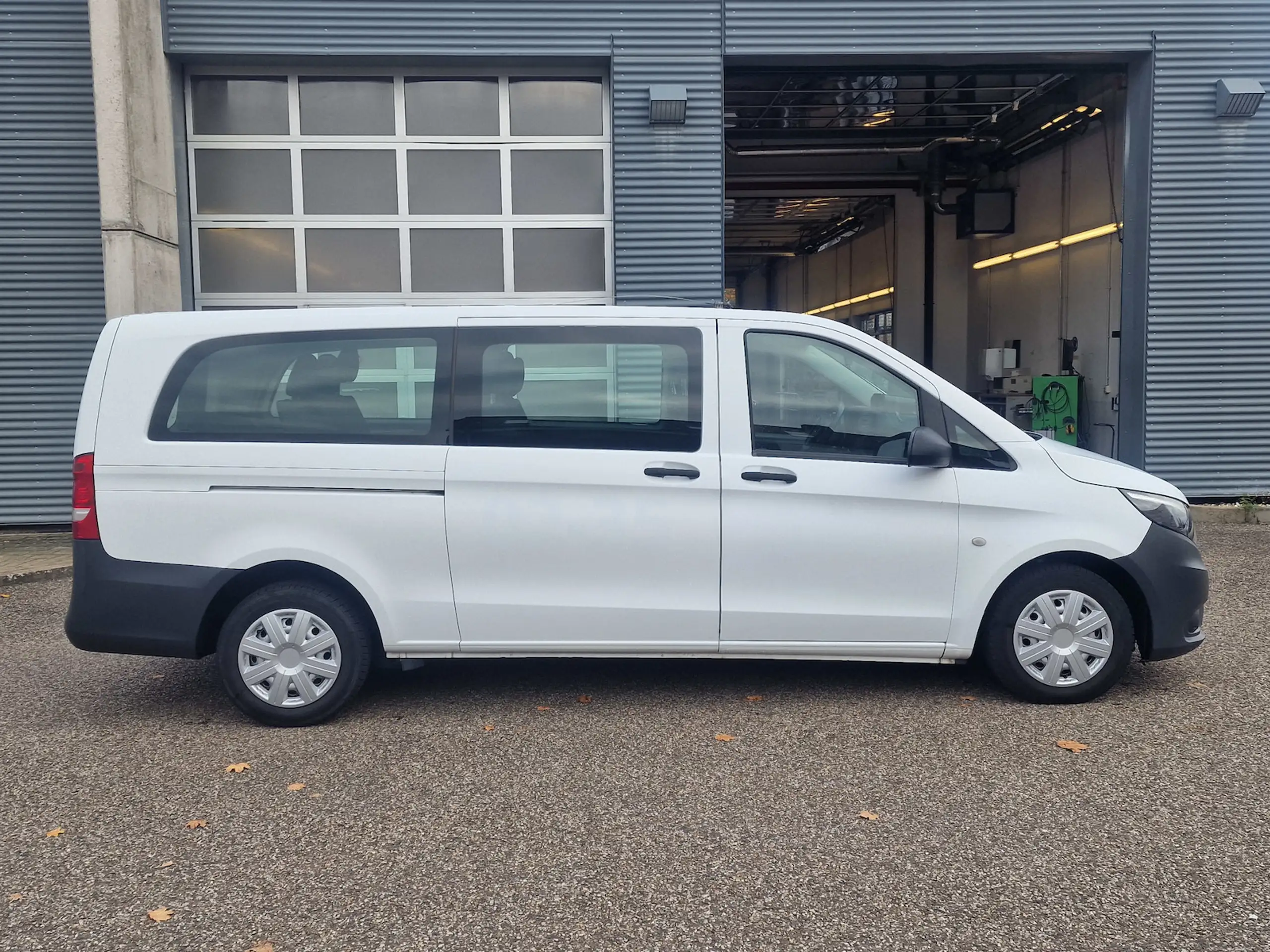 Mercedes-Benz - Vito