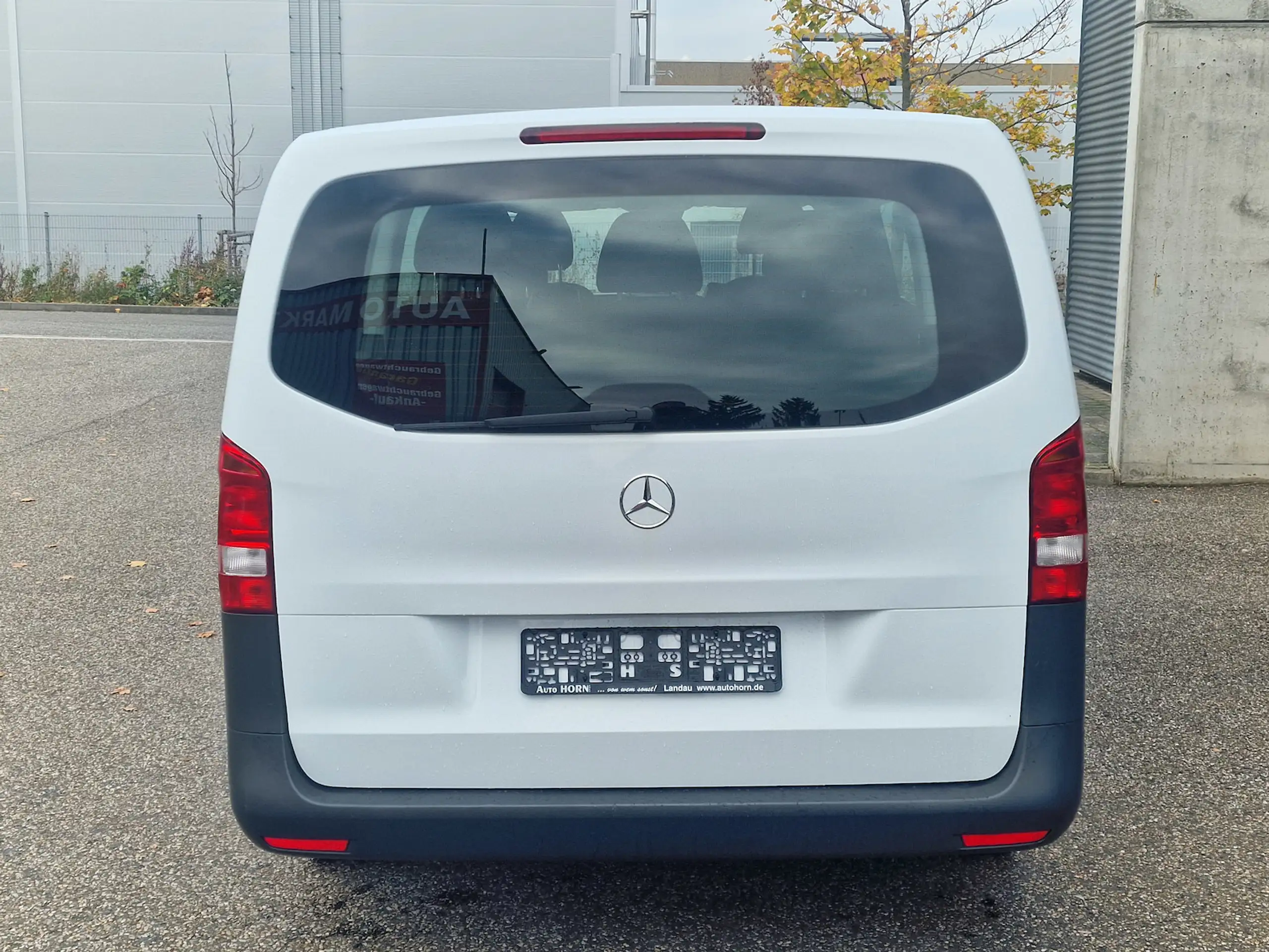 Mercedes-Benz - Vito