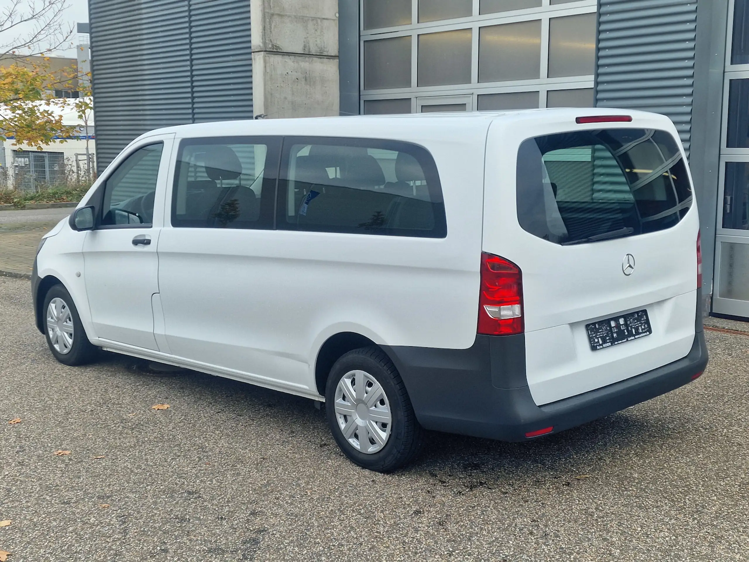 Mercedes-Benz - Vito