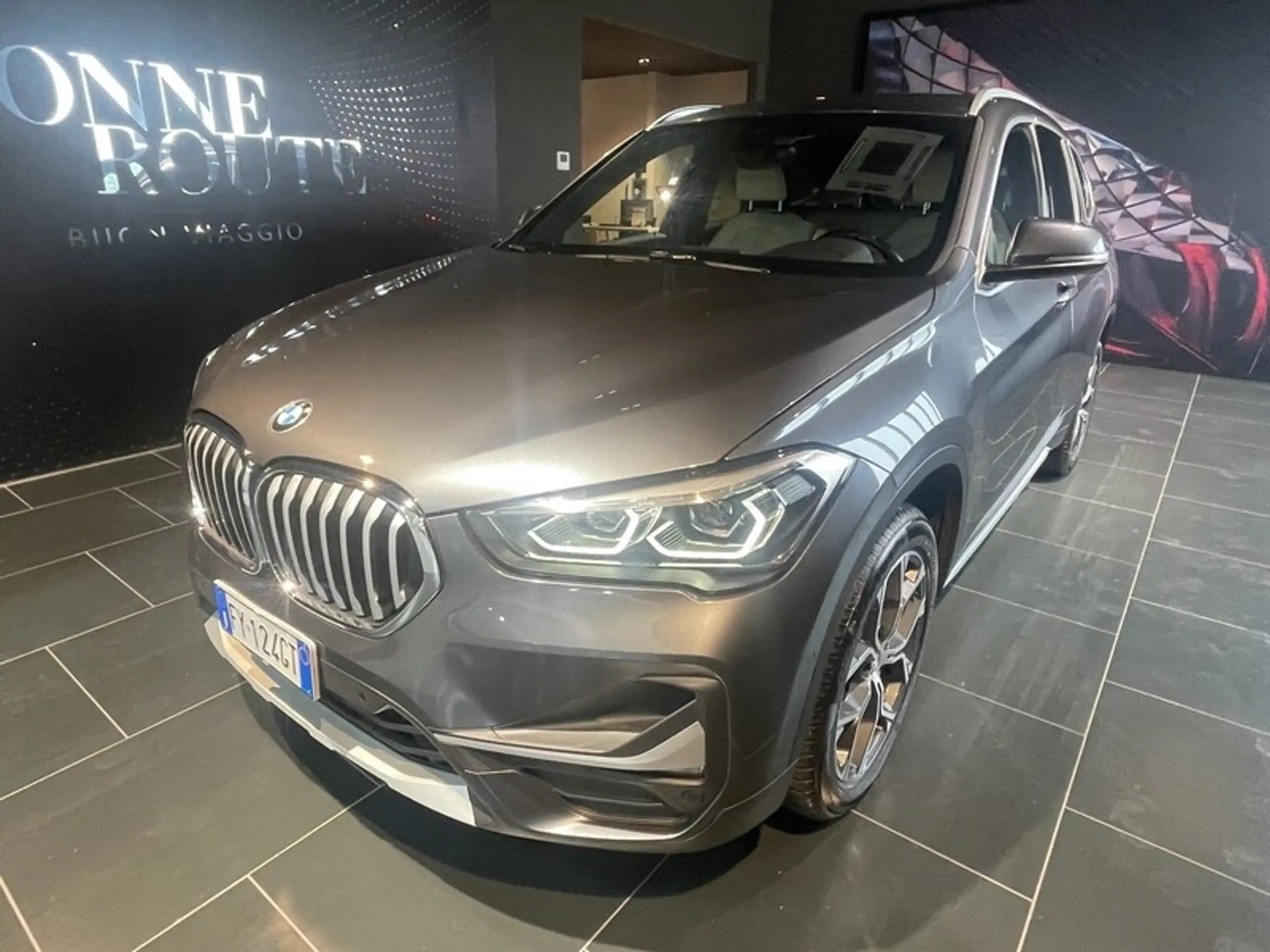 BMW - X1