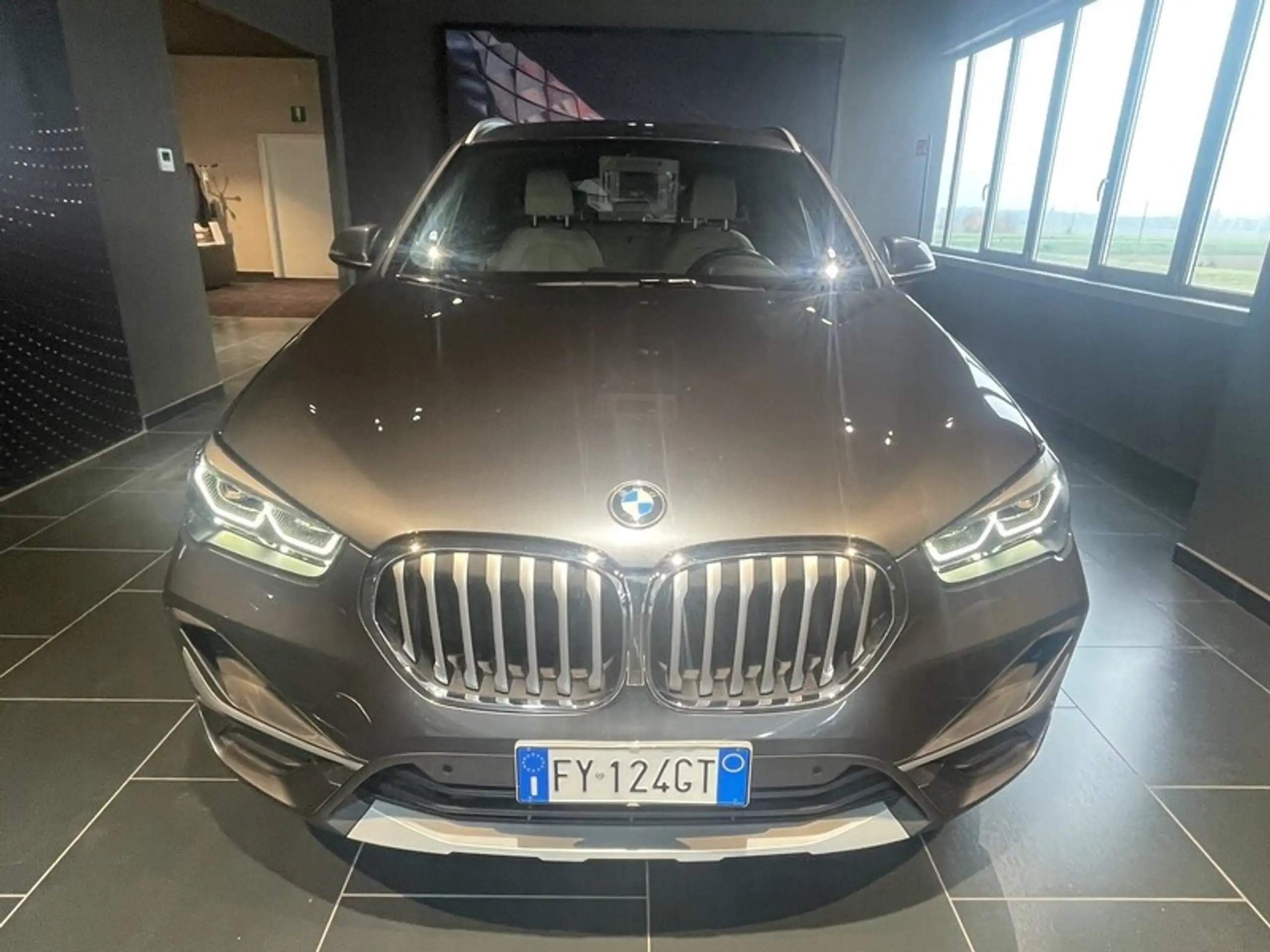 BMW - X1