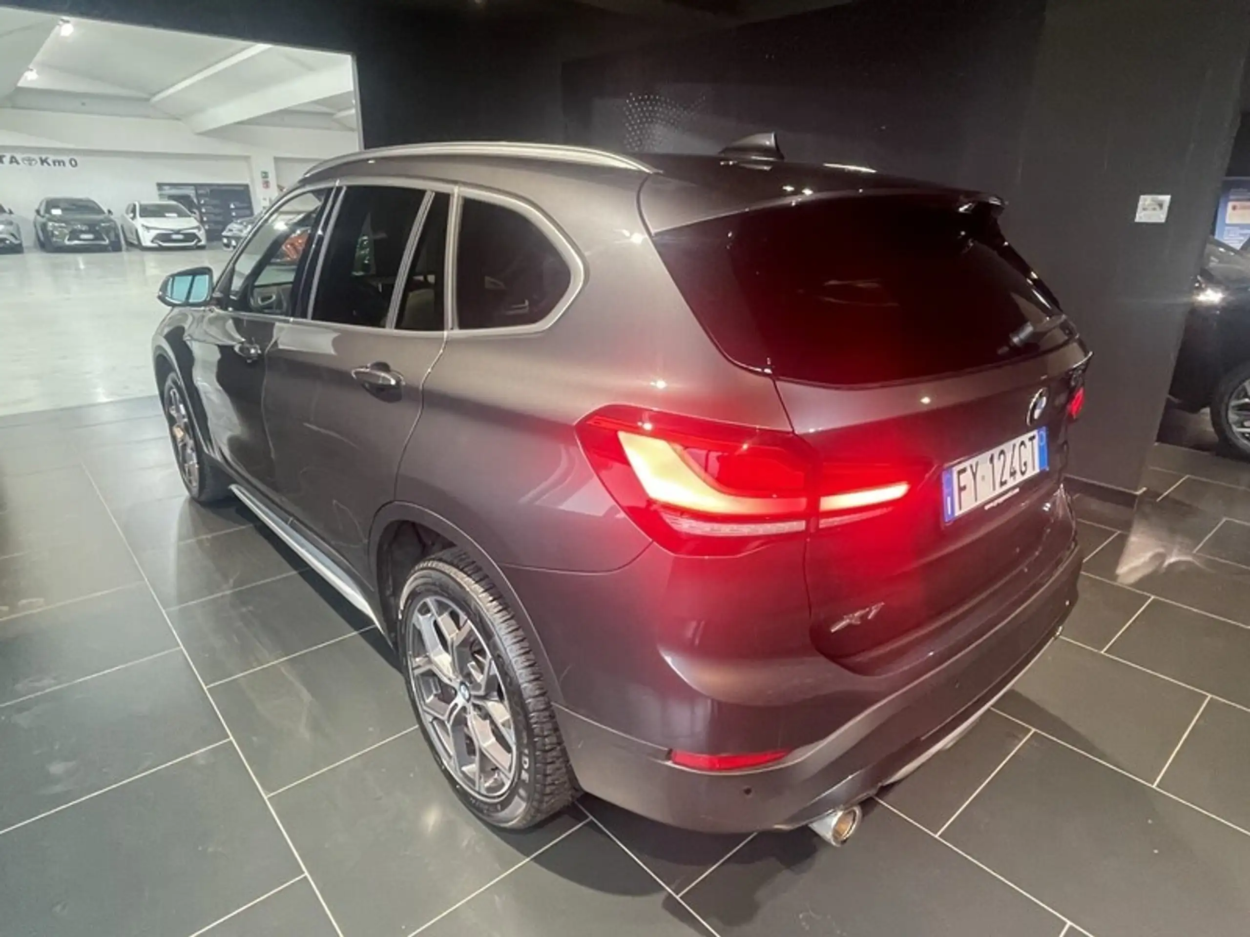 BMW - X1