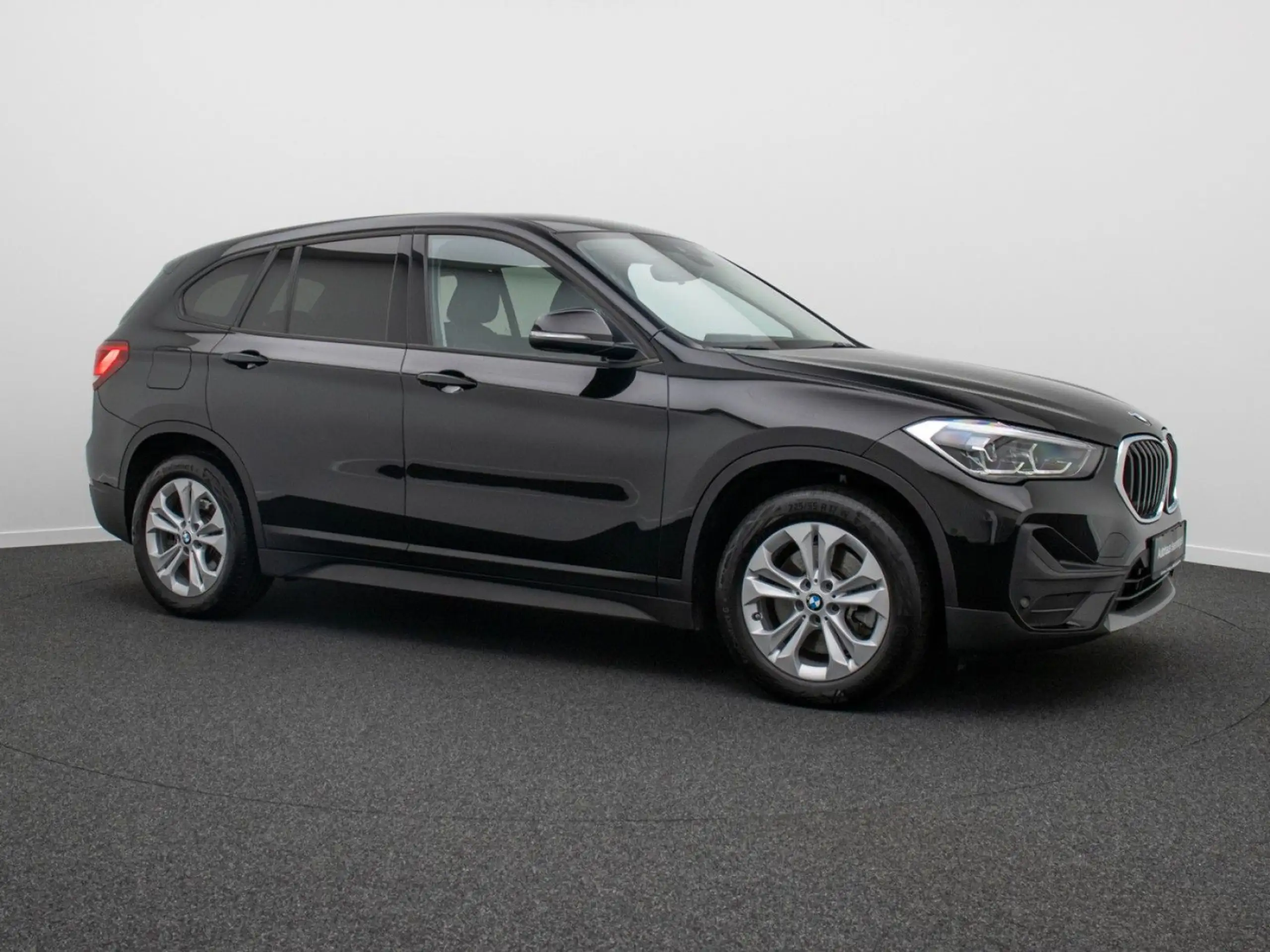 BMW - X1