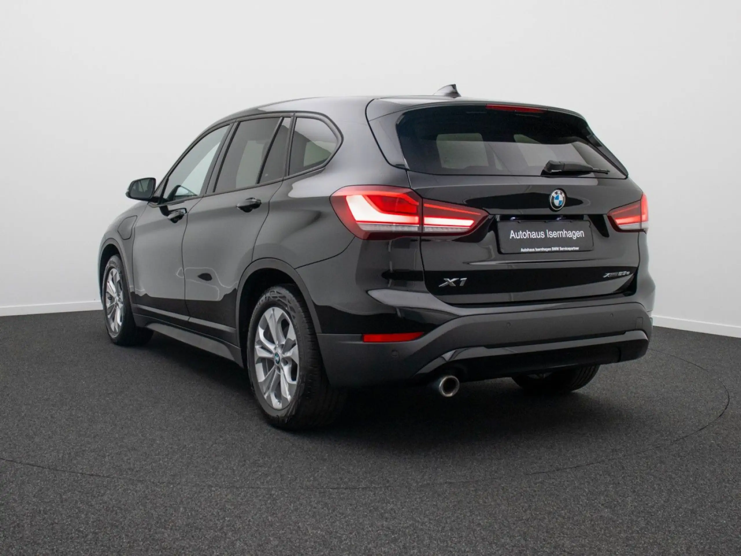 BMW - X1