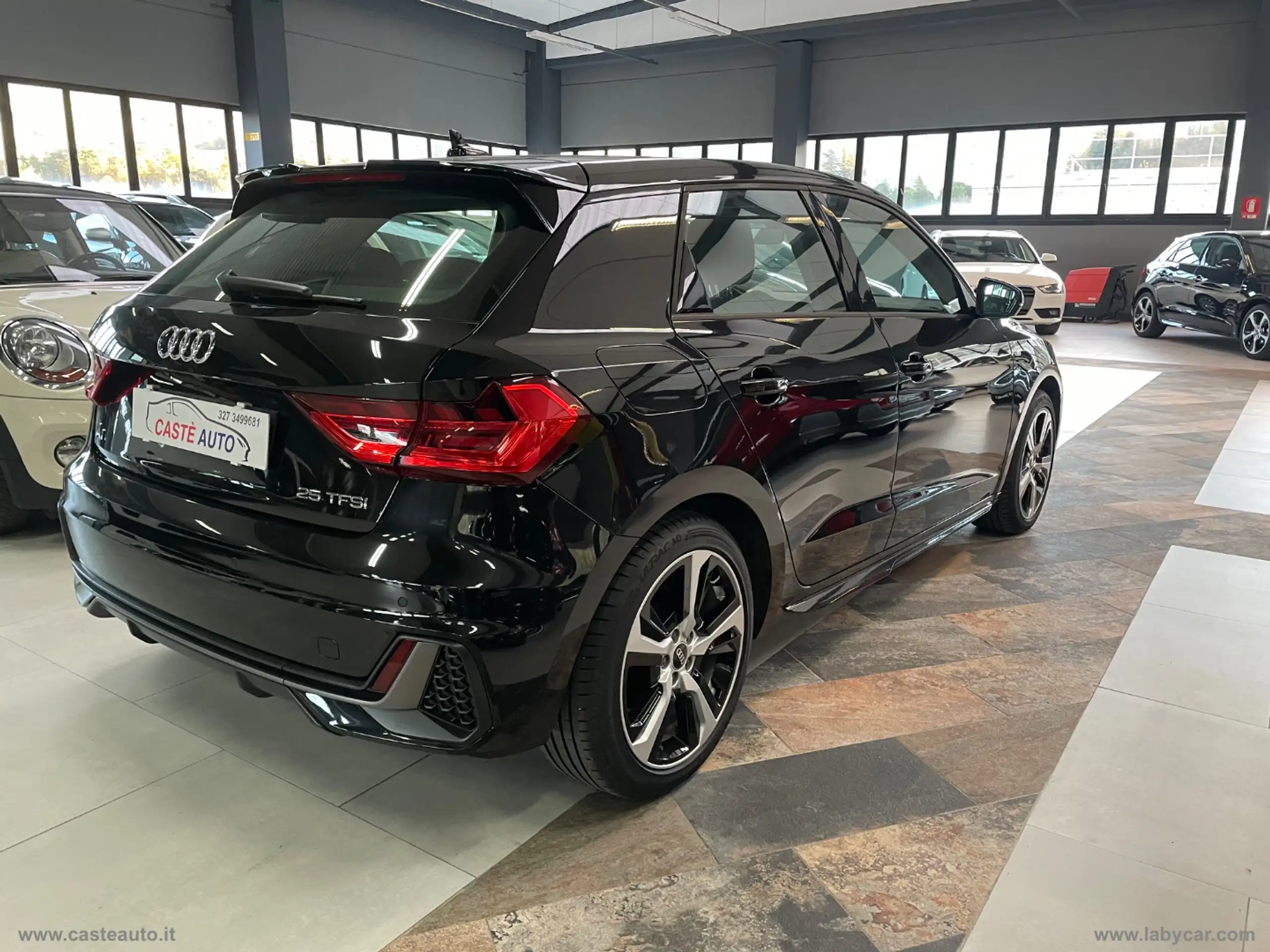 Audi - A1