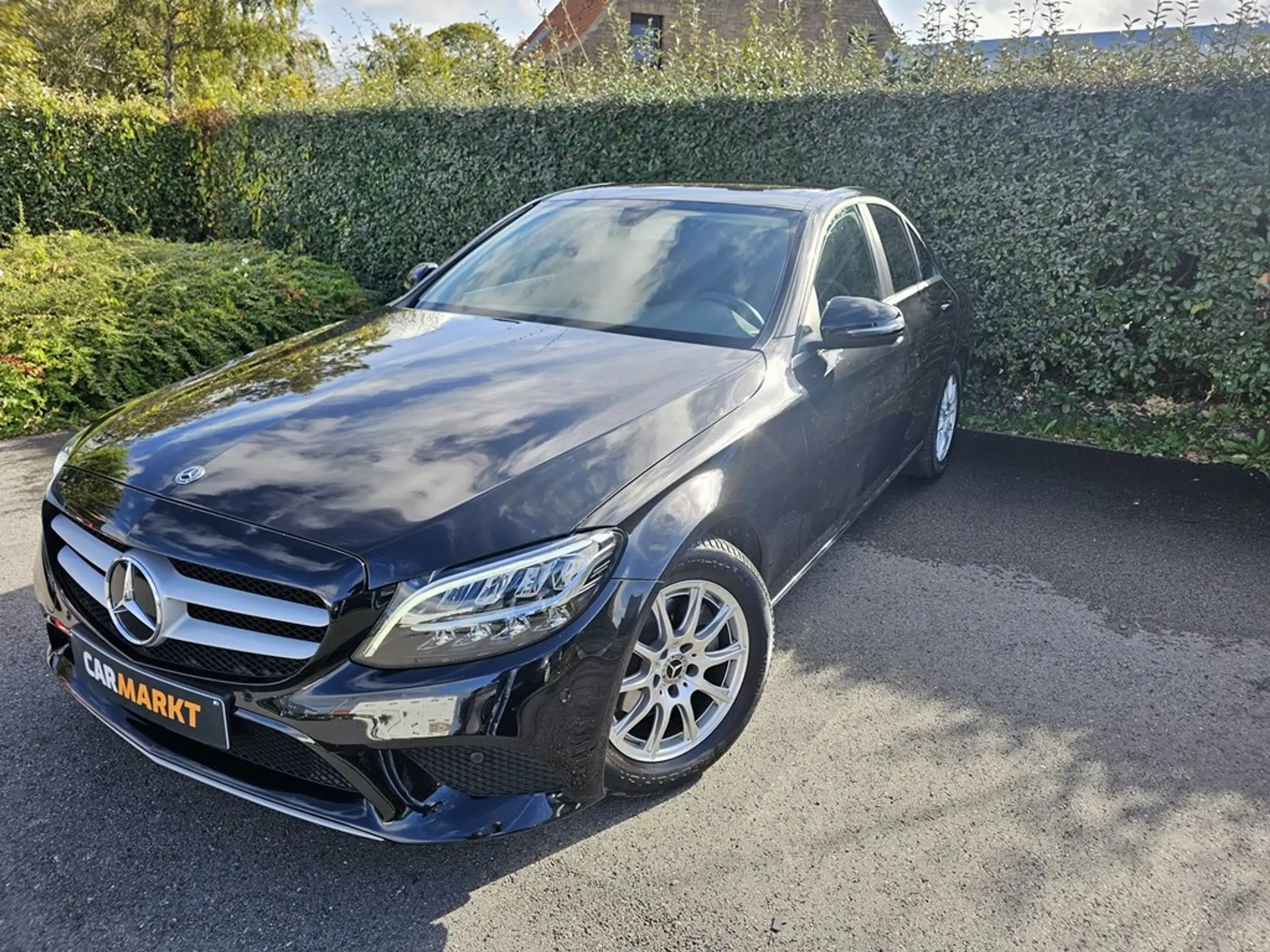 Mercedes-Benz - C 200