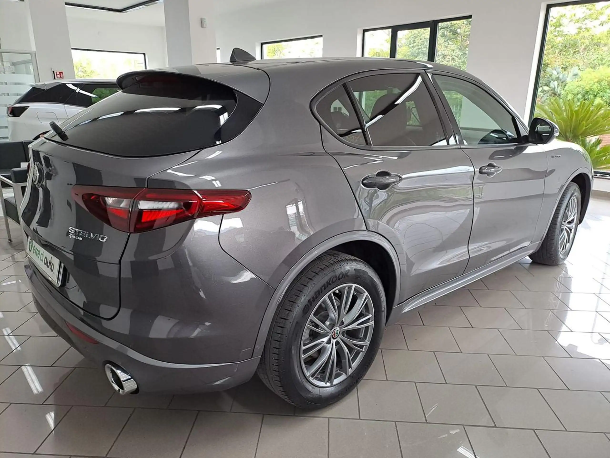 Alfa Romeo - Stelvio