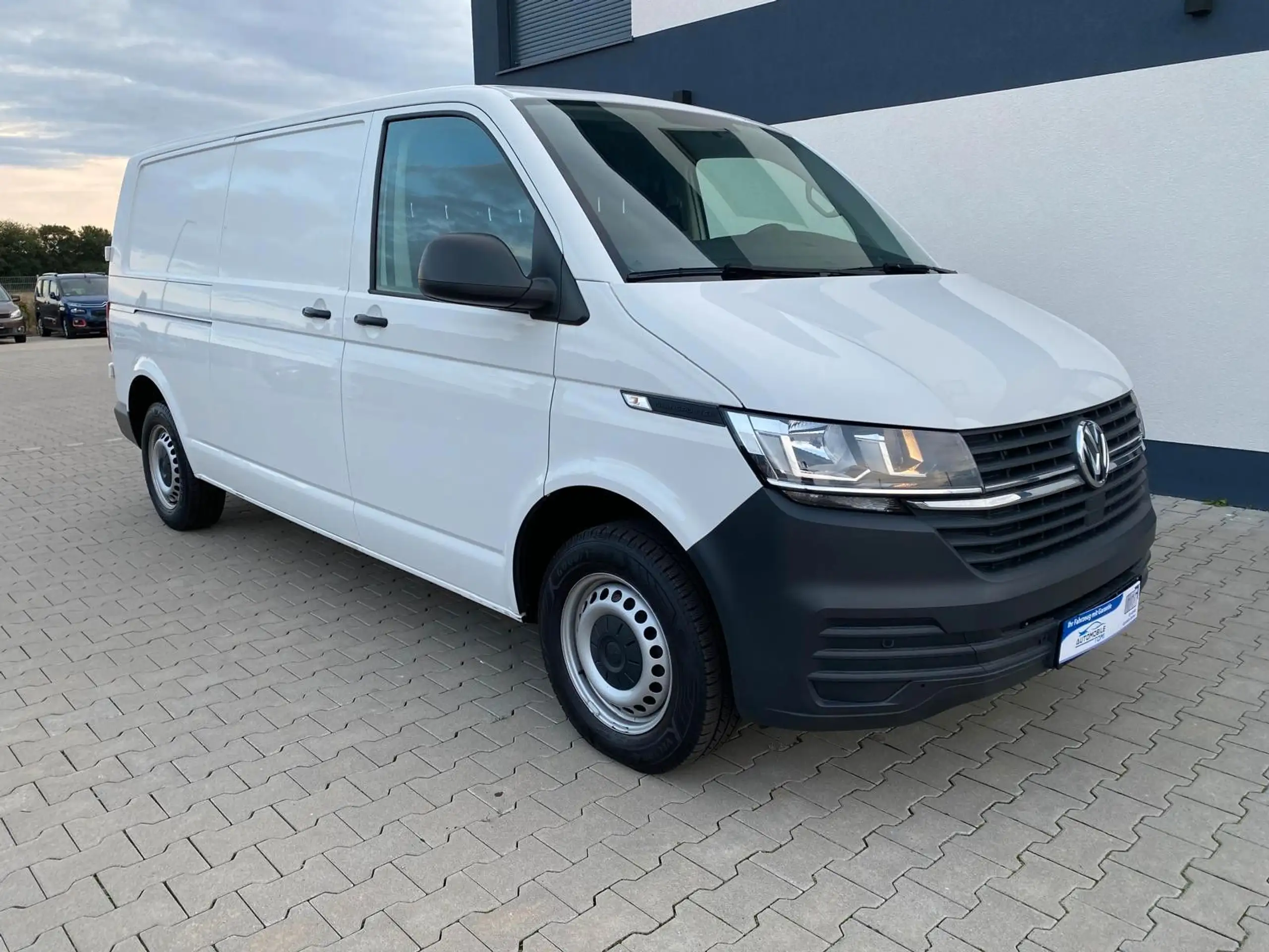 Volkswagen - T6 Transporter