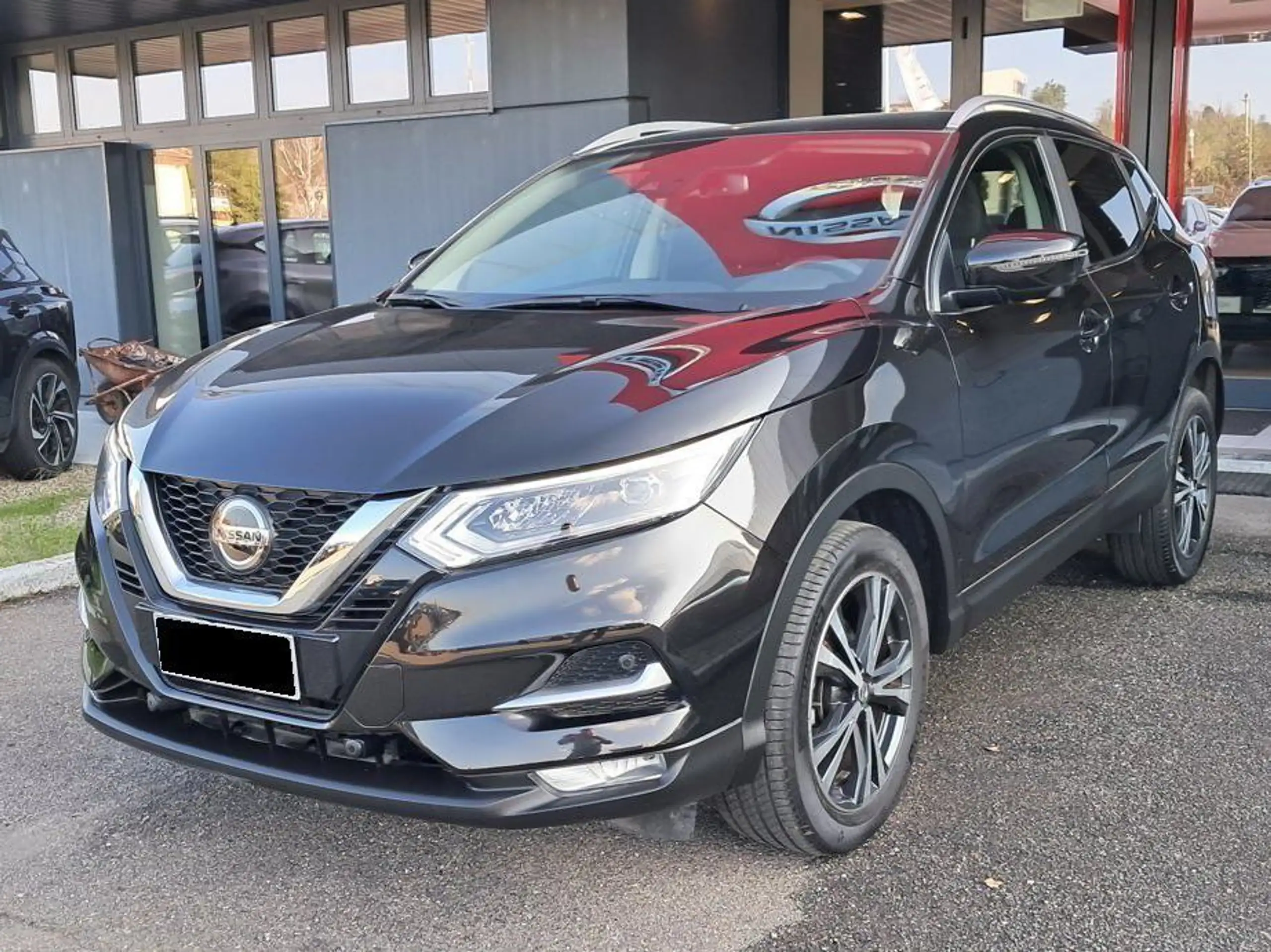 Nissan - Qashqai