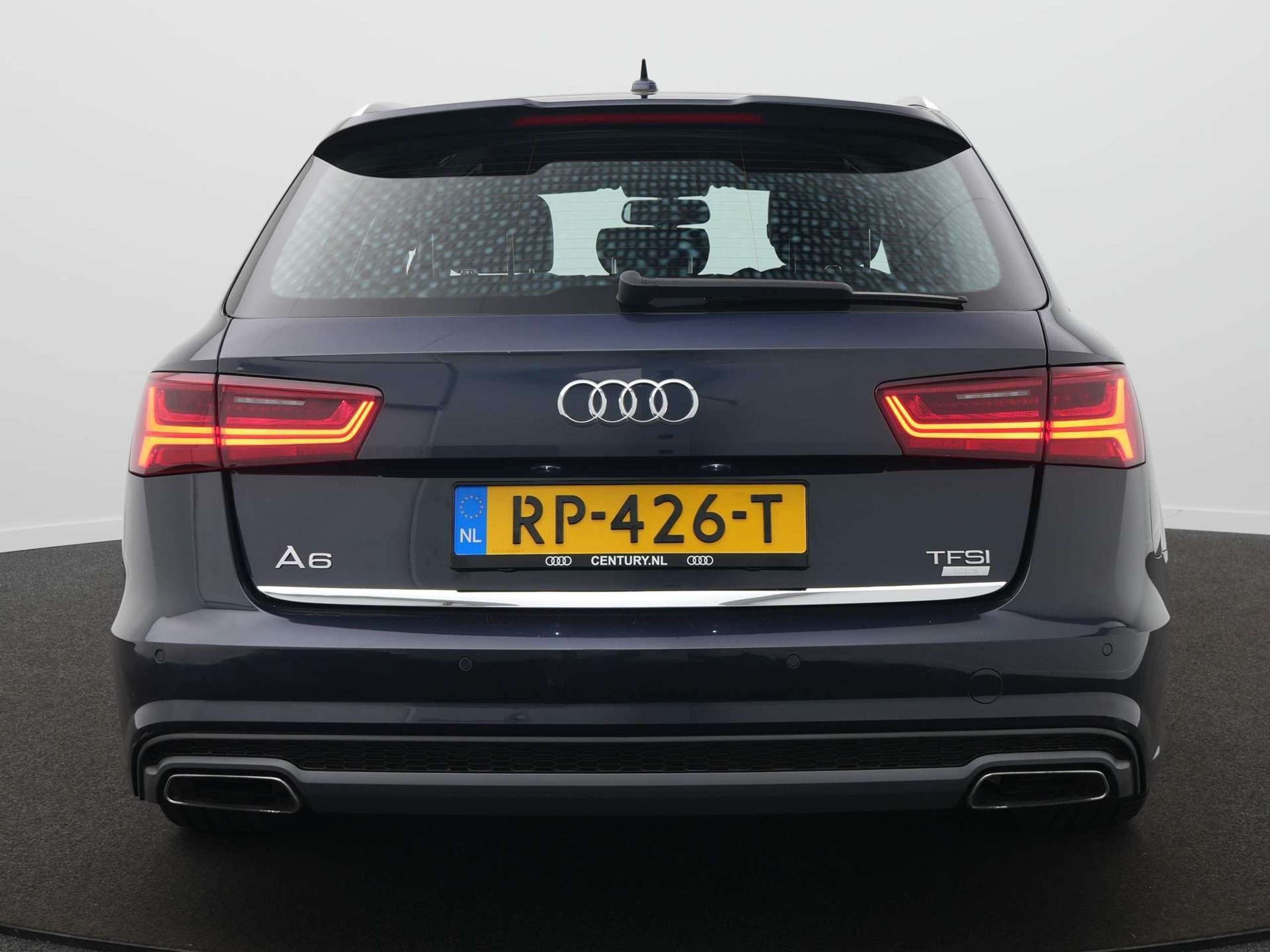 Audi - A6